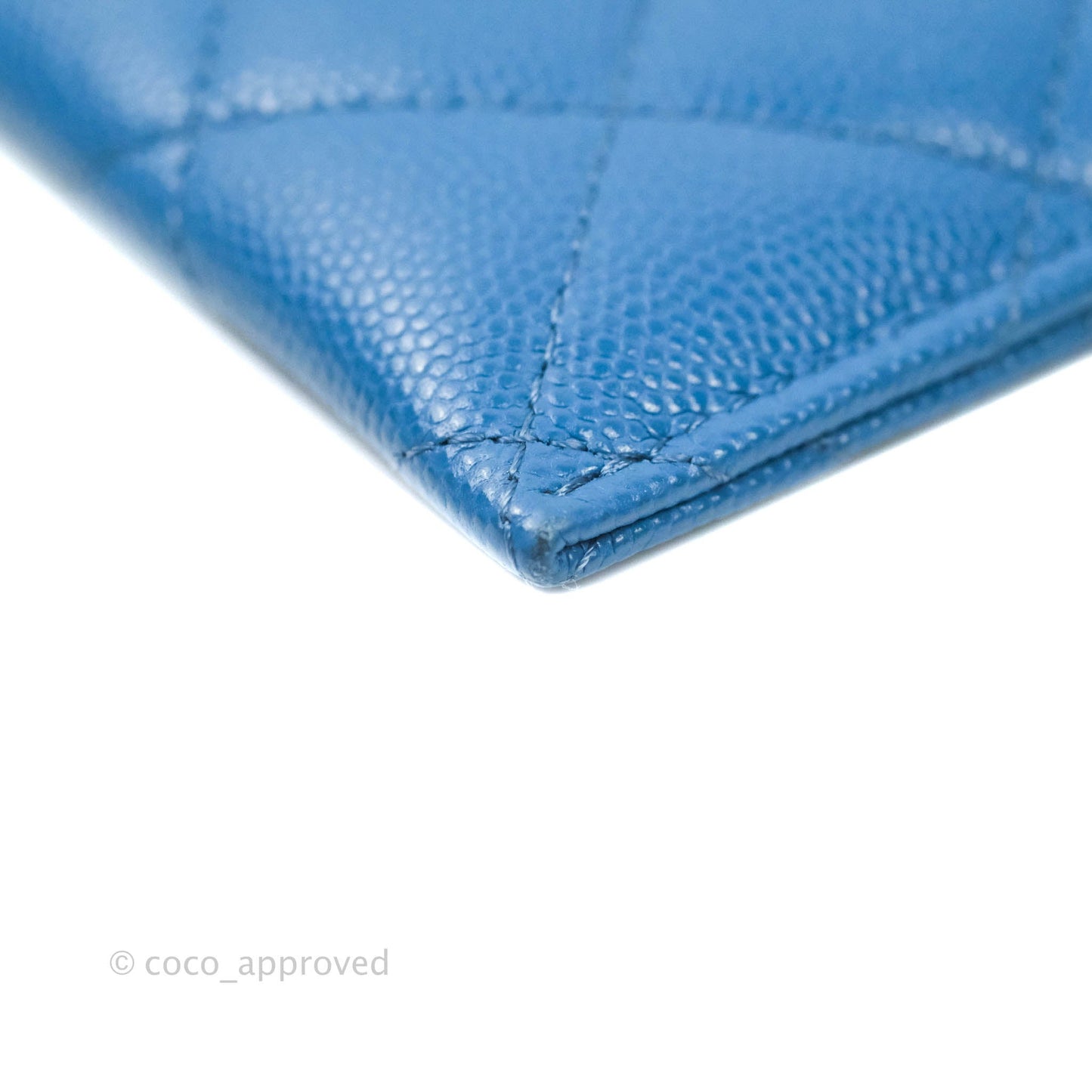 Chanel Classic Caviar Flat Card Holder Blue Gold Hardware