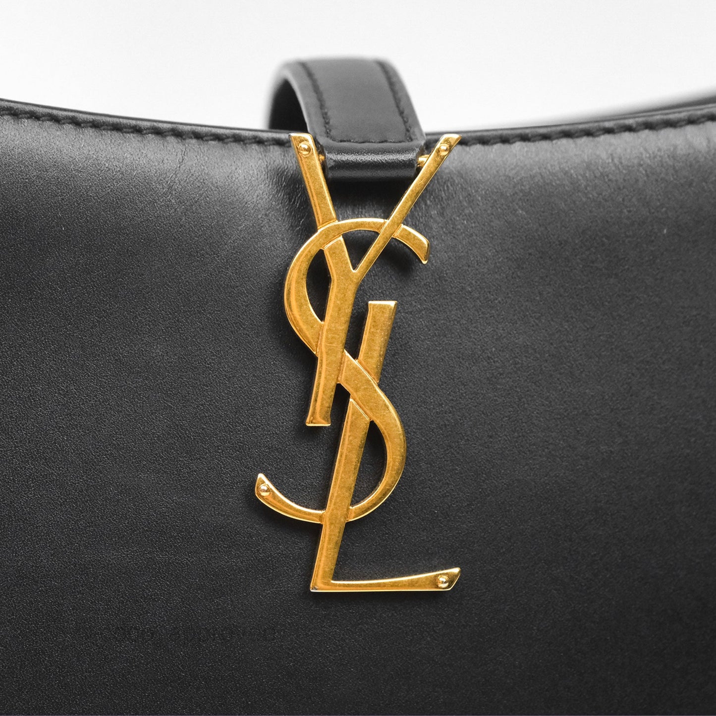 Saint Laurent ‘Le 5 a 7’ Hobo Bag Black Smooth Calfskin