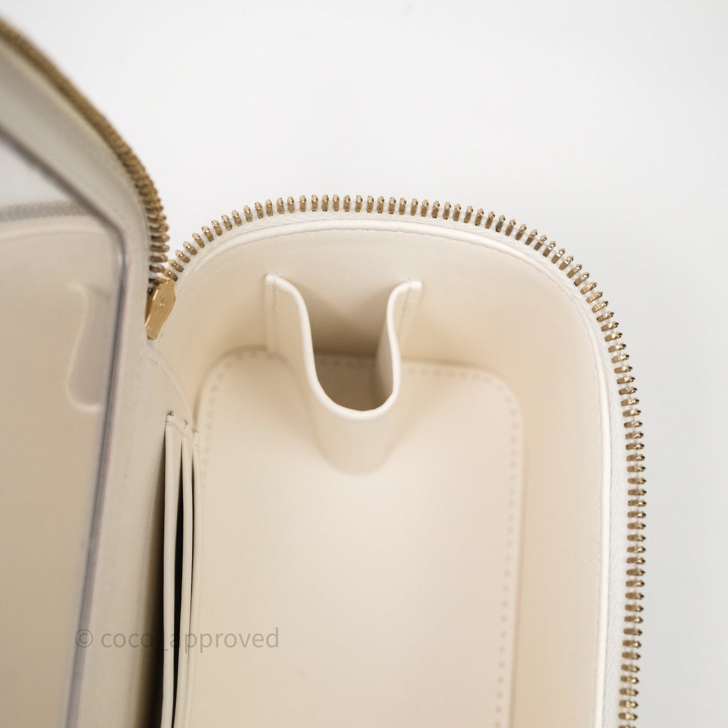 Chanel Classic Vanity Rectangular with Chain White Caviar Gold Hardware