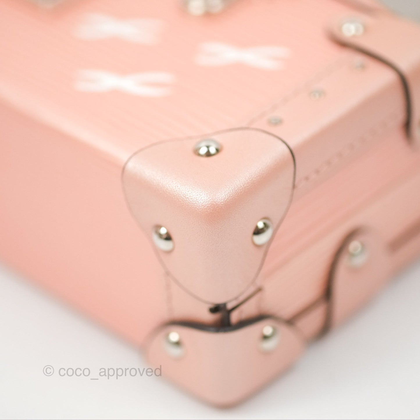 Louis Vuitton Petite Malle Rose Epi