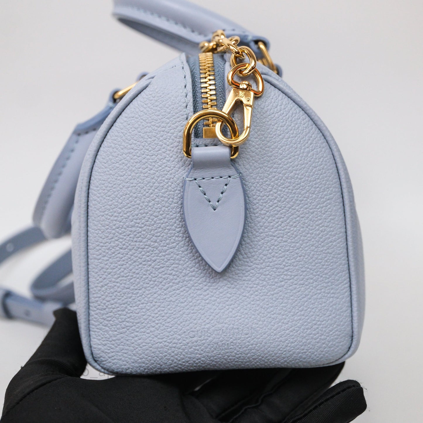 Louis Vuitton Speedy Bandoulière 20 Monogram Empreinte Lilac