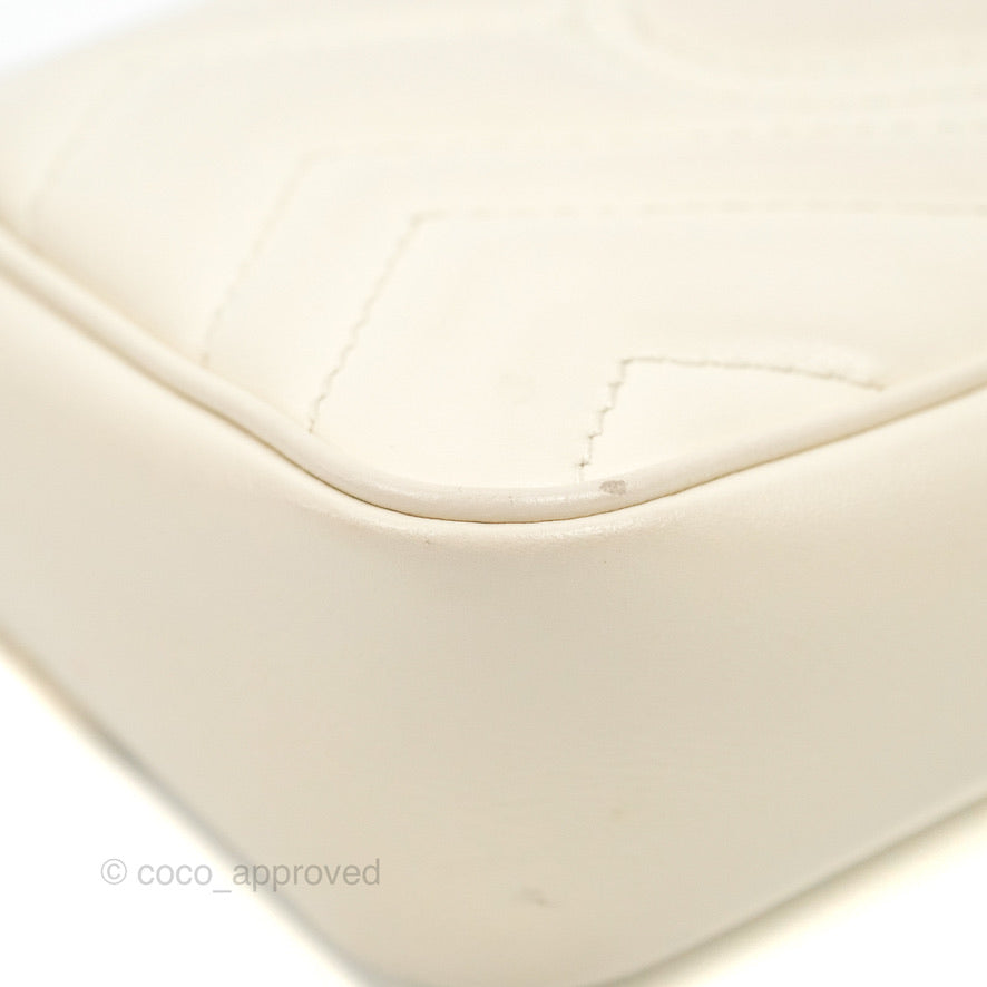 Gucci GG Marmont Matelassé Leather Super Mini Bag Ivory