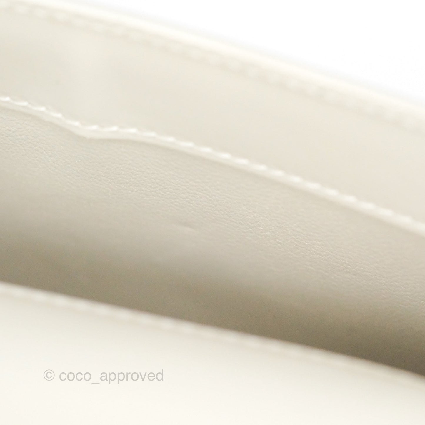 Saint Laurent Mini Manhattan Box Calfskin Blanc Vintage Gold Hardware