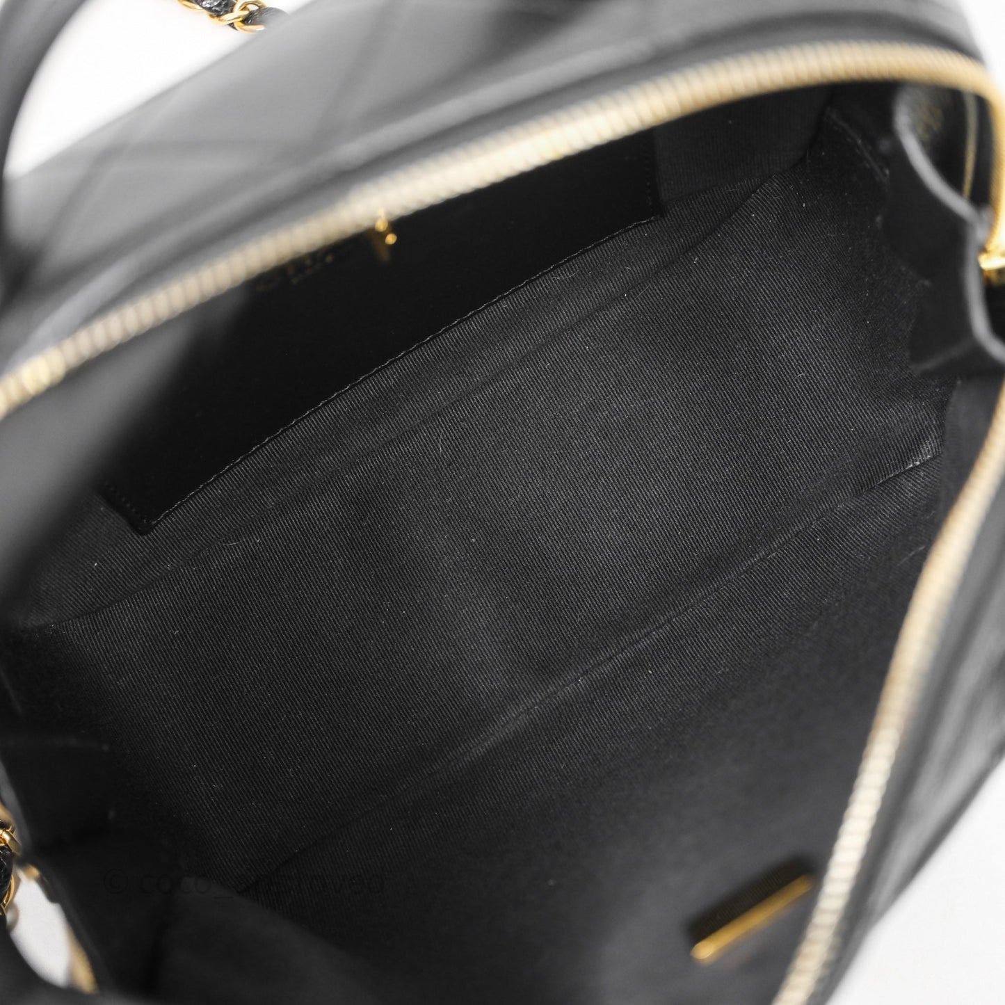 Chanel CC Top Handle Vanity Case Black Caviar Gold Hardware 23P