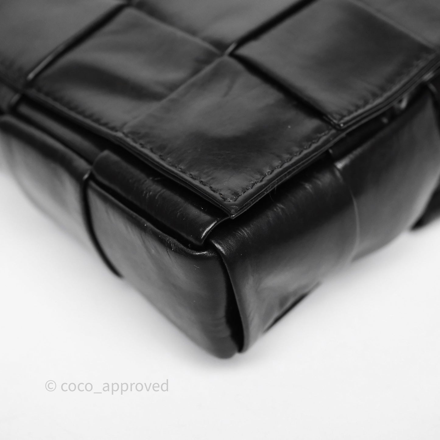 Bottega Veneta Cassette Stretch Belt Bag Maxi Black Intrecciato Leather