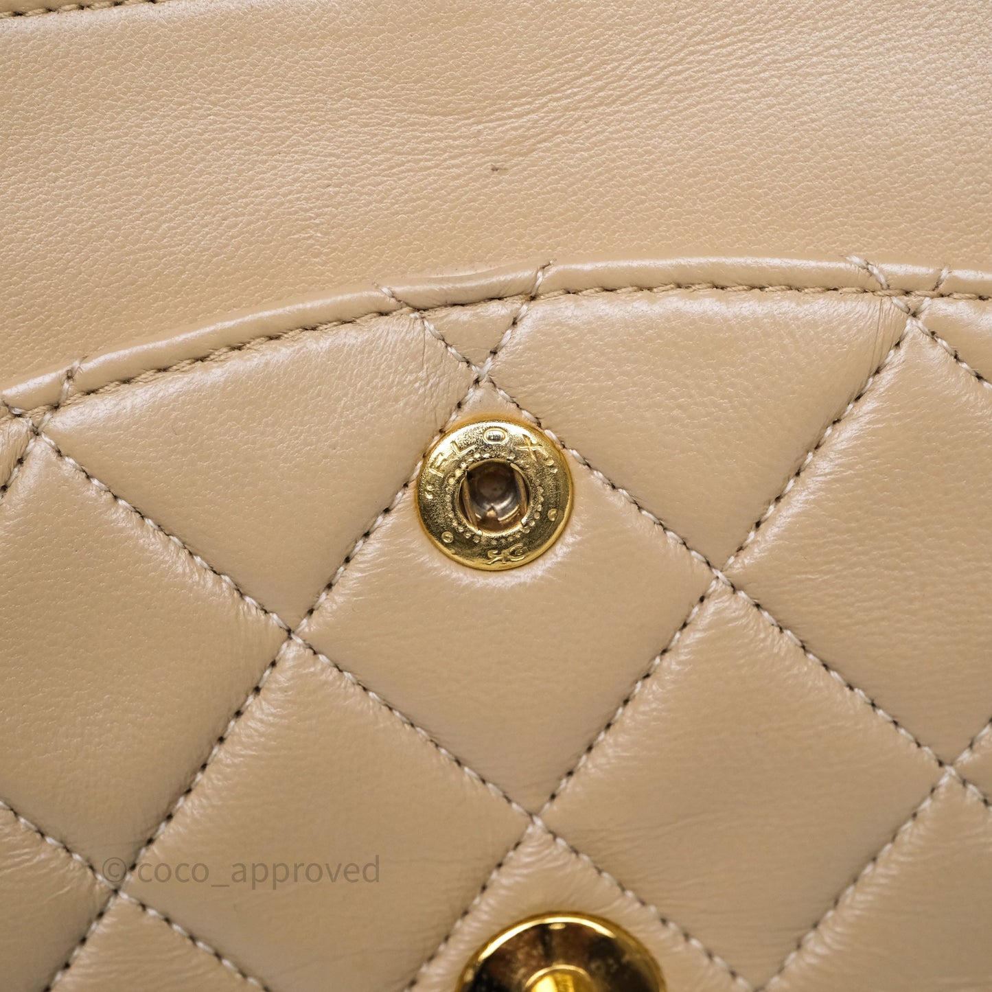 Chanel Vintage Medium Classic Flap Beige Lambskin 24K Gold Hardware