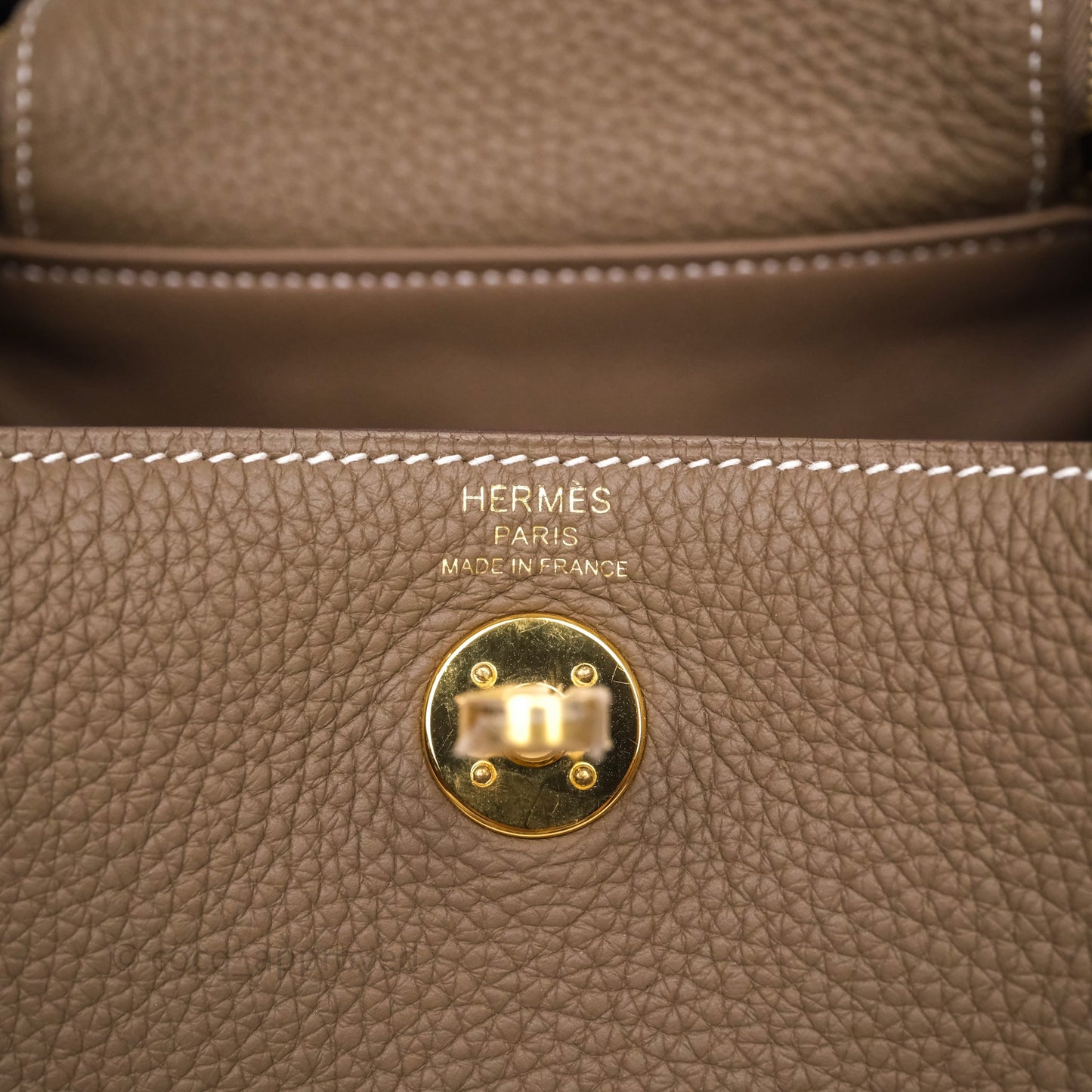 Hermès Mini Lindy 20 Etoupe 18 Clemence Gold Hardware
