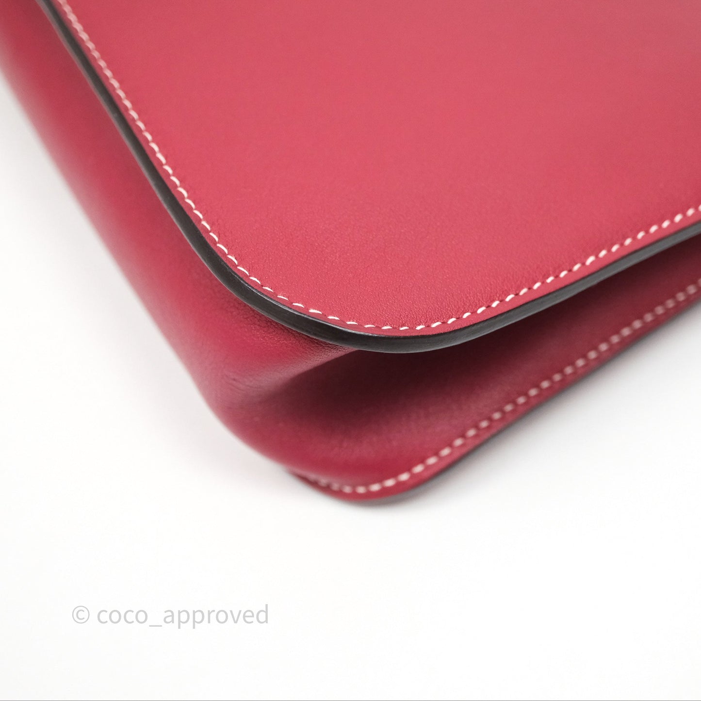 Hermès Halzan 22 Mini Rouge Grenat K1 Swift Palladium Hardware
