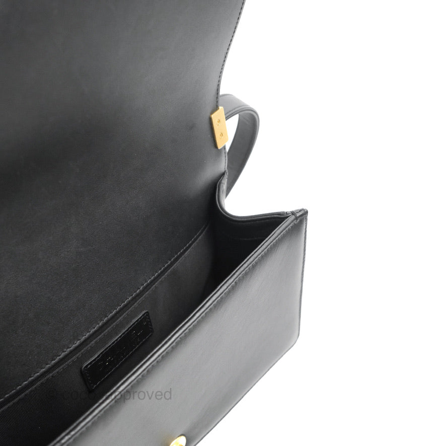Chanel Quilted Medium Boy Black Calfskin Aged Gold Hardware