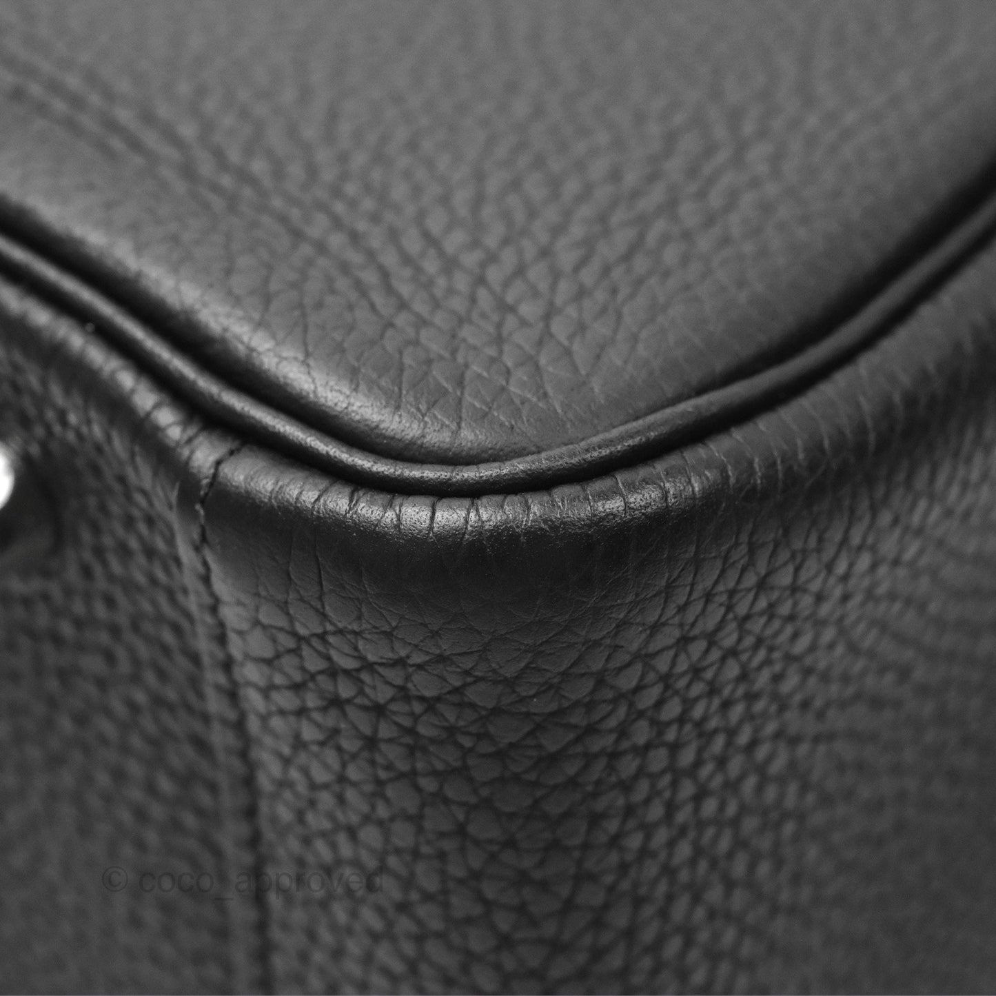 Hermès Lindy 30 Black Clemence Palladium Hardware