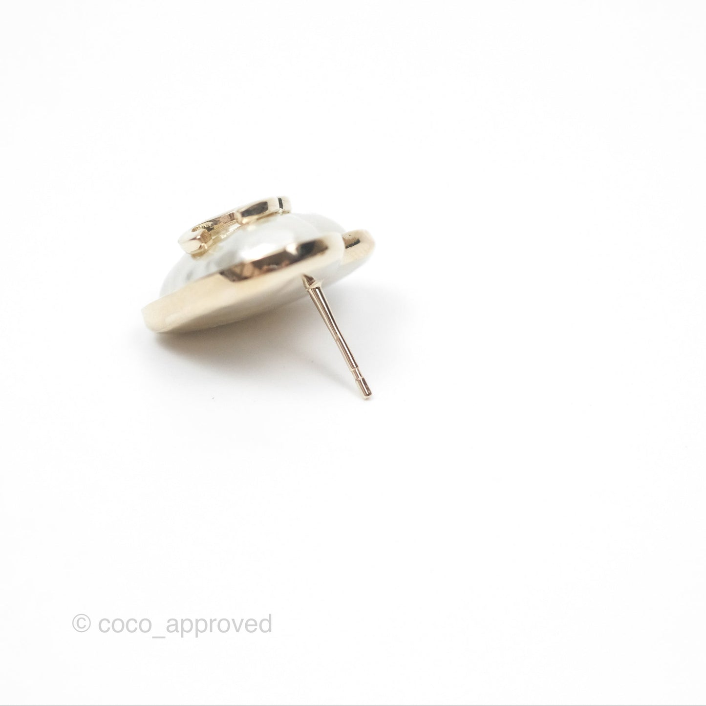 Chanel Pearl CC Heart Earrings Gold Tone 22C