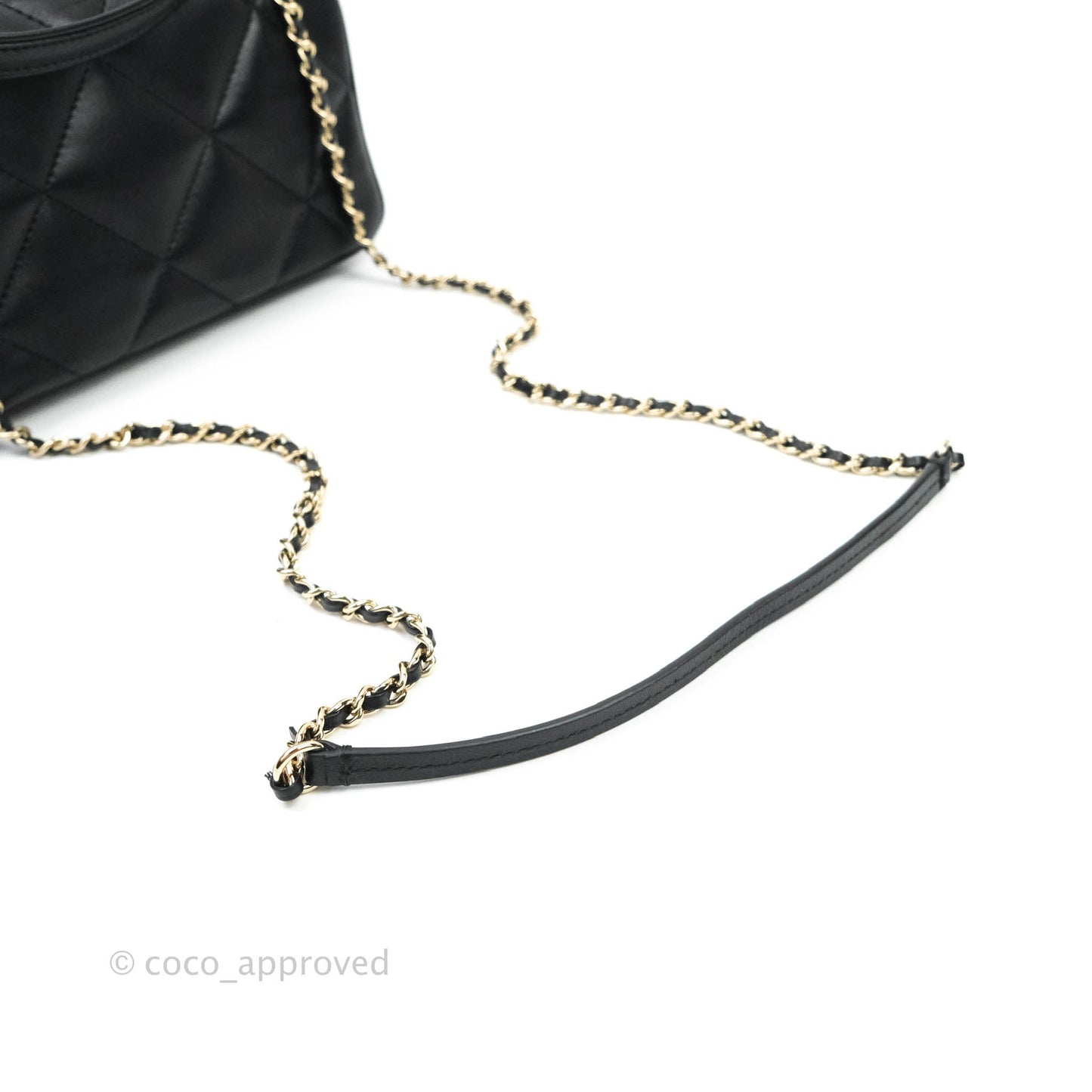 Chanel Easy Cherry Flap Bag With Handle Black Lambskin Gold Hardware 19K