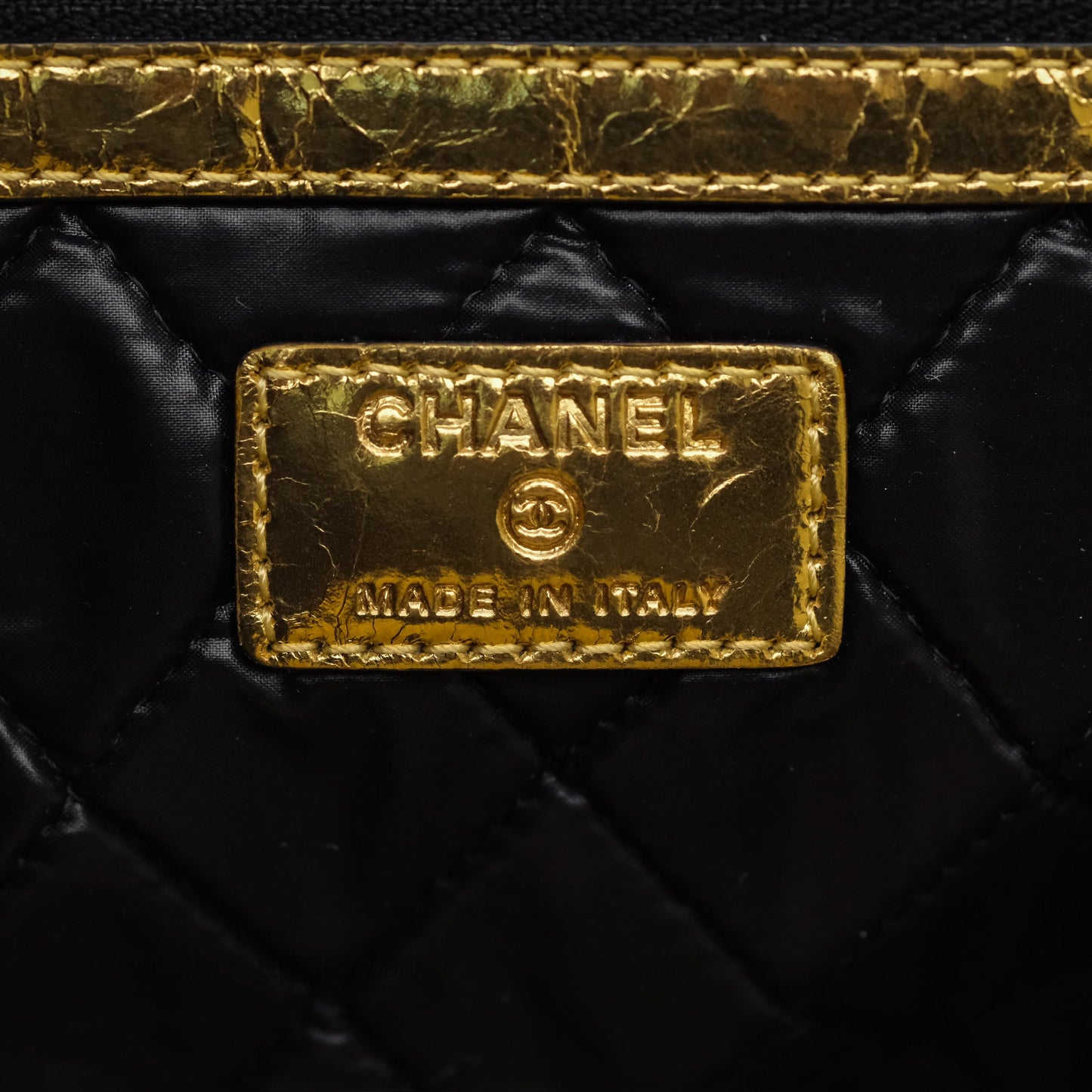 Chanel Large Feministe Maize Feminine Pouch Clutch Metallic Gold Crumpled Lambskin
