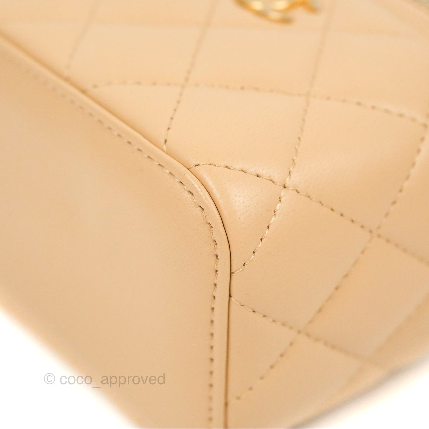 Chanel Mini Pearl Crush Vanity With Chain Beige Lambskin Aged Gold Hardware