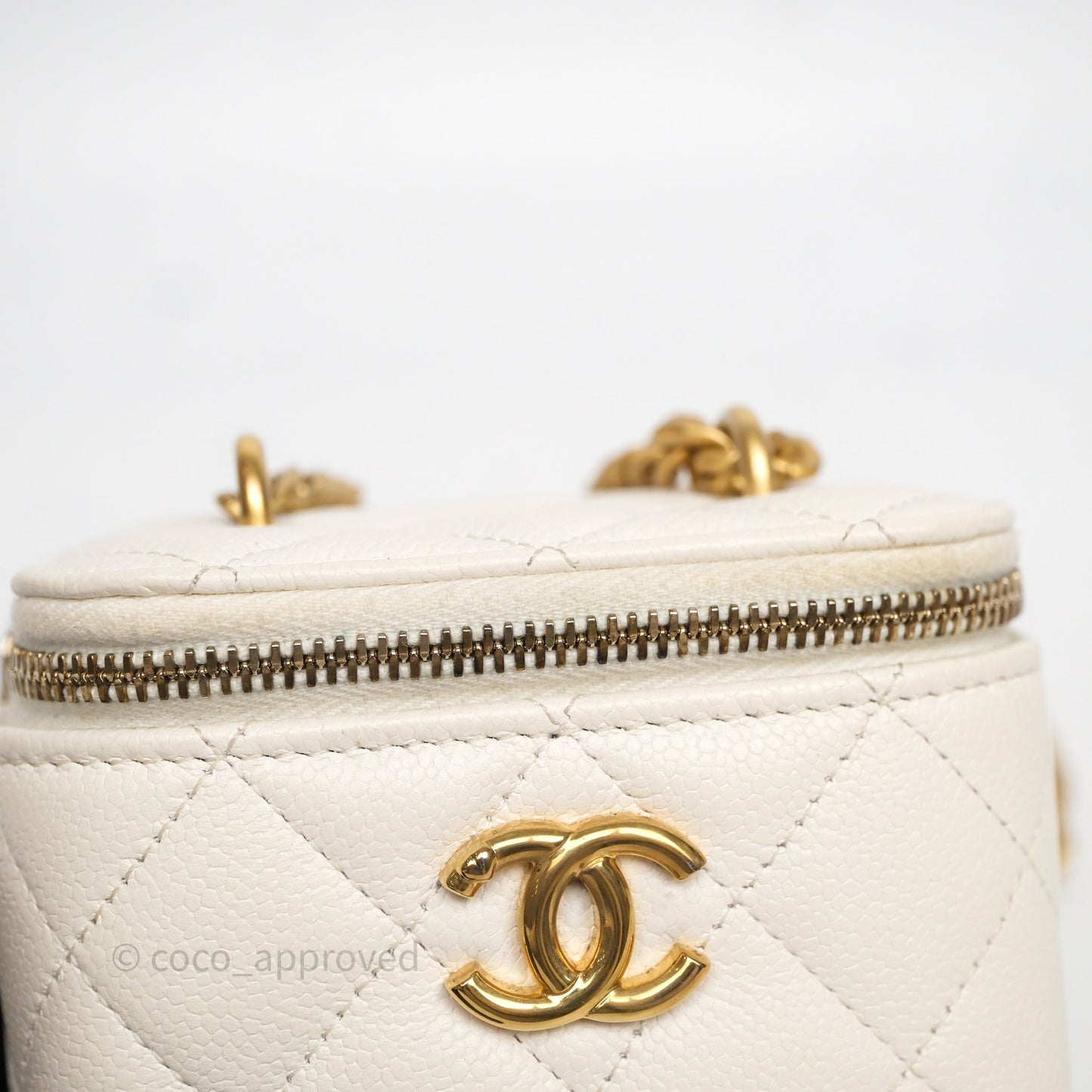 Chanel Heart Crush Mini Vanity With Chain White Caviar Aged Gold Hardware