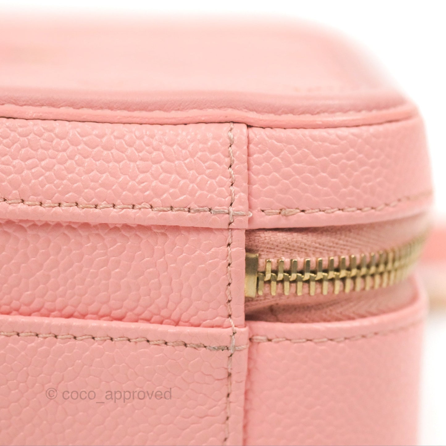 Chanel Quilted Medium CC Filigree Vanity Case Pink Caviar Gold Hardware
