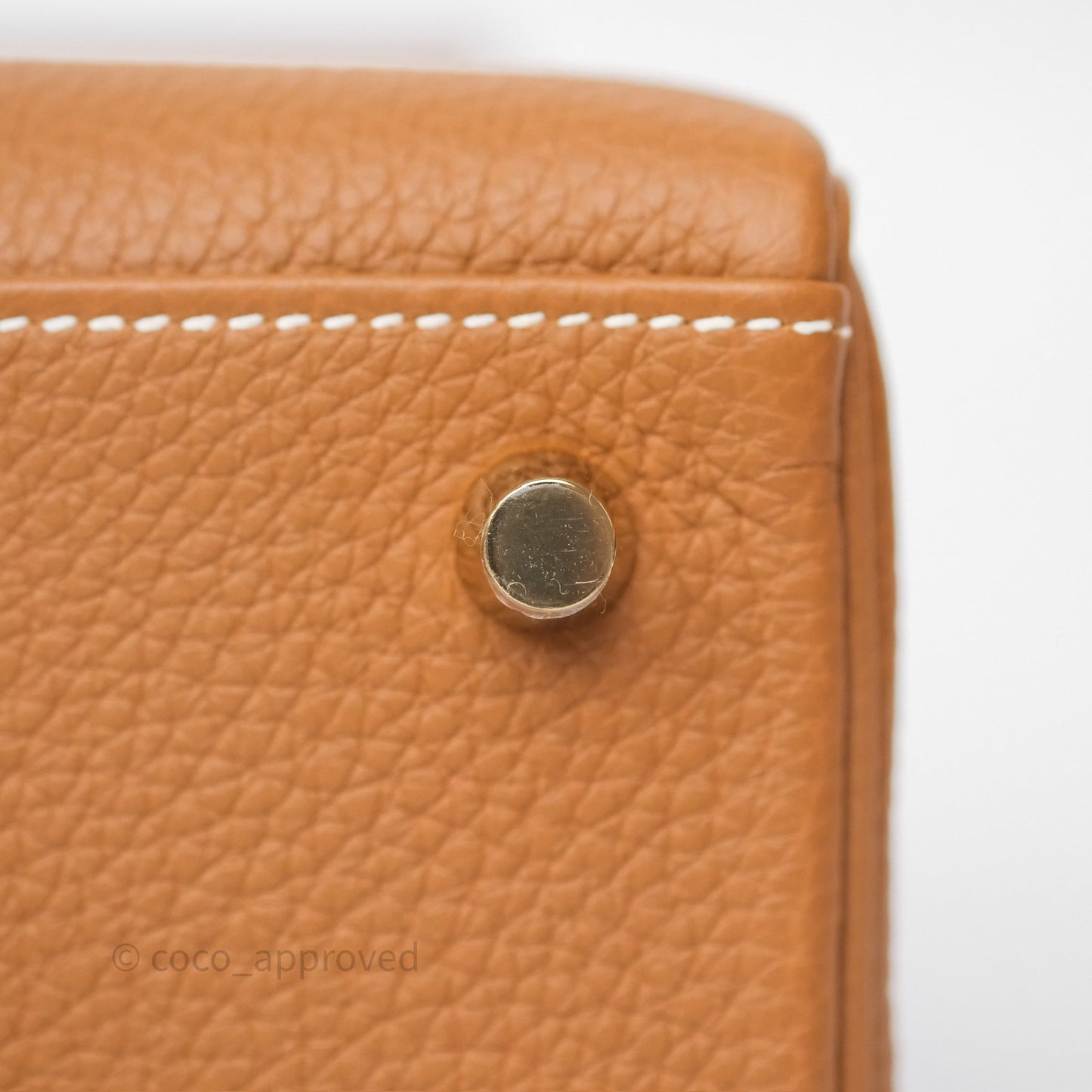 Hermès Kelly Retourne 25 Gold Togo Gold Hardware