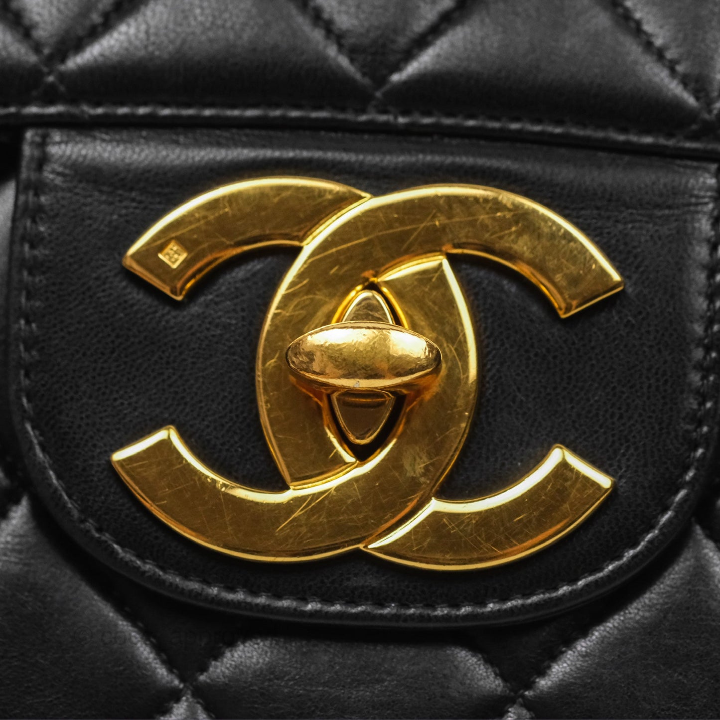 Chanel Vintage Jumbo Single Flap Black Lambskin 24K Gold Hardware