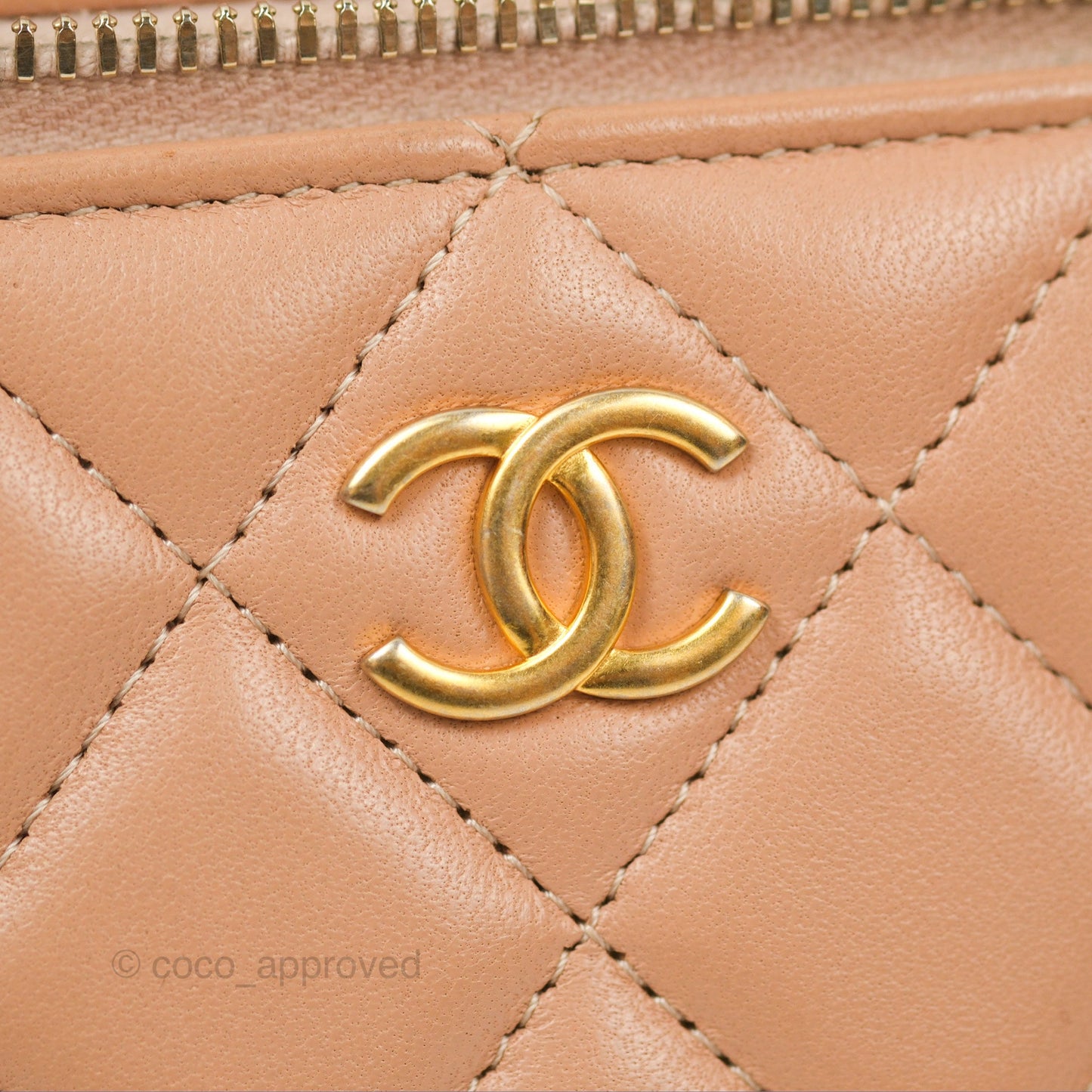 Chanel Vanity Rectangular Top Handle Beige Lambskin Aged Gold Hardware