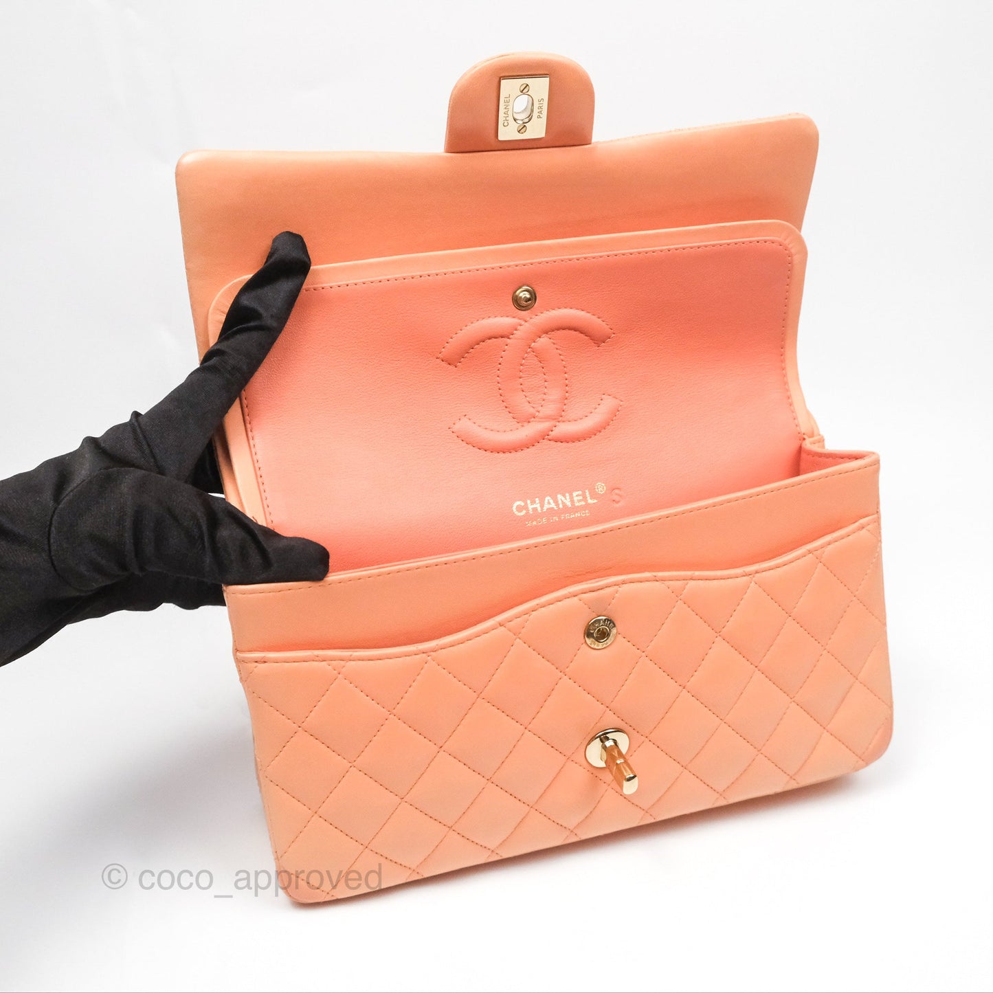 Chanel Classic M/L Medium Flap Quilted Peach Lambskin Gold Hardware