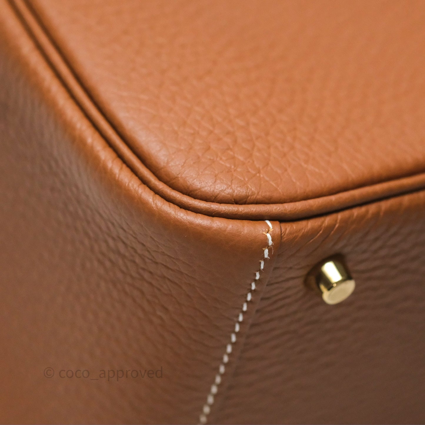 Hermès Mini Lindy 20 Gold Clemence Gold Hardware