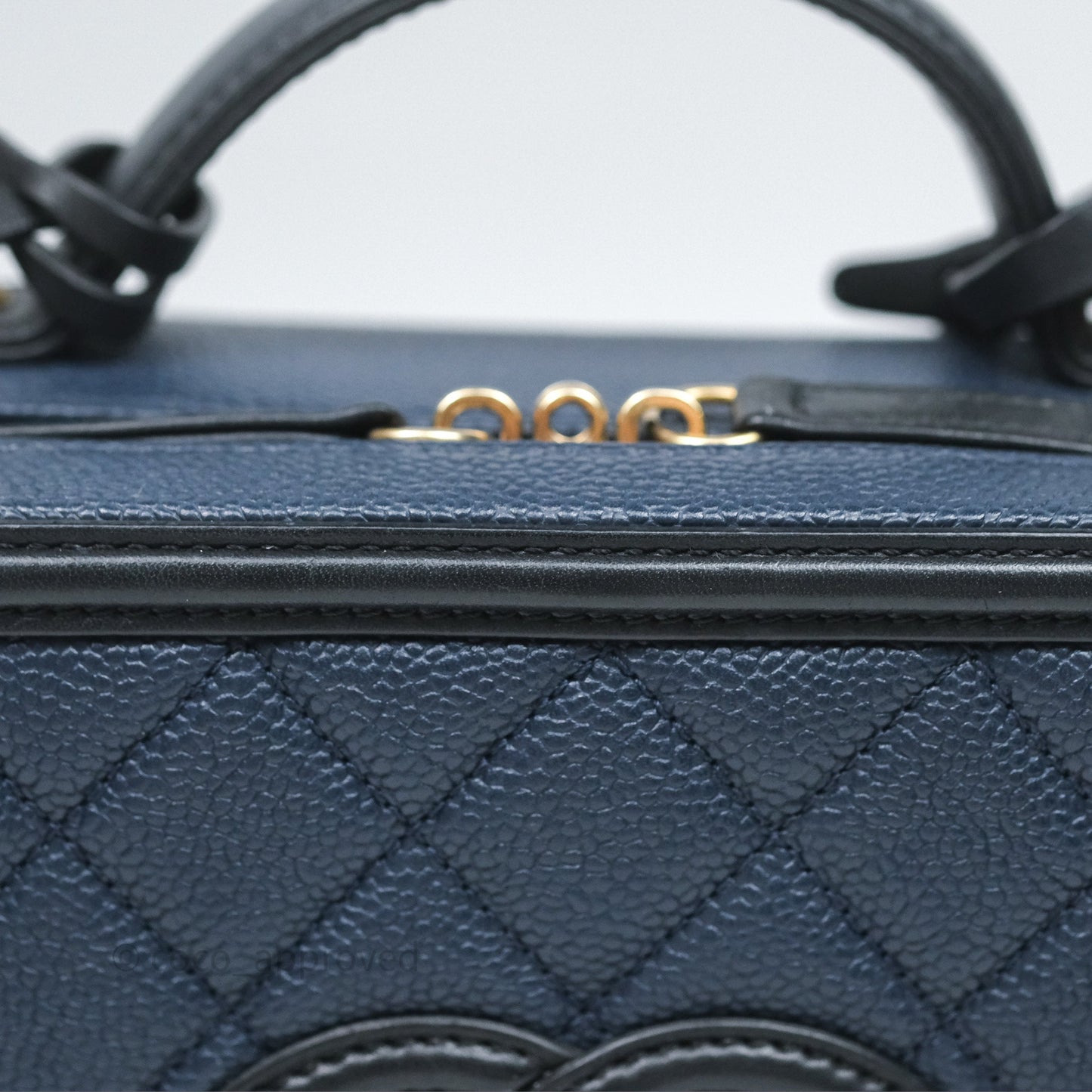 Chanel Quilted Medium CC Filigree Vanity Case Dark Navy Caviar Gold Hardware