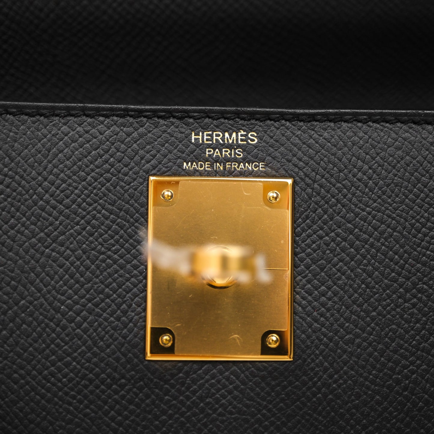 Hermès Kelly 28 Black Epsom Gold Hardware