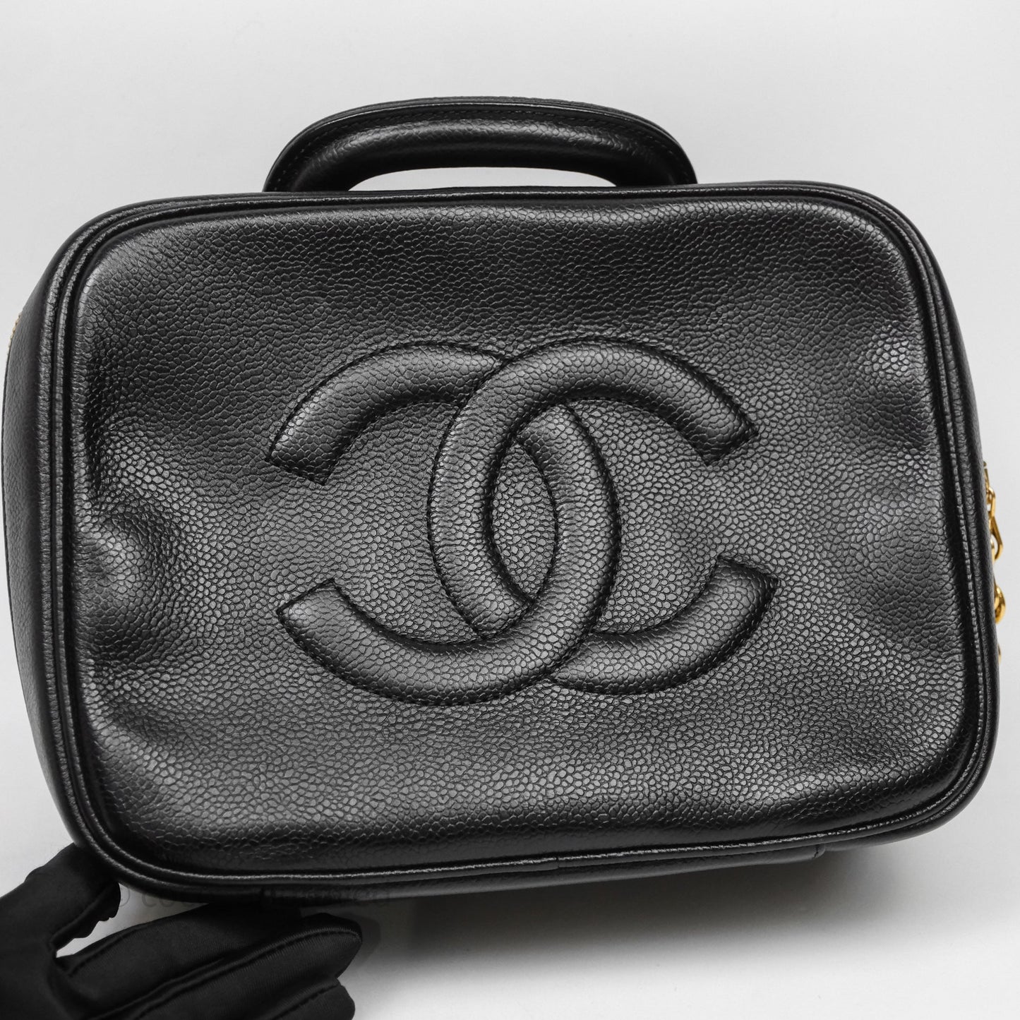 Chanel Vintage Timeless Vanity Case Caviar 24K Gold Hardware