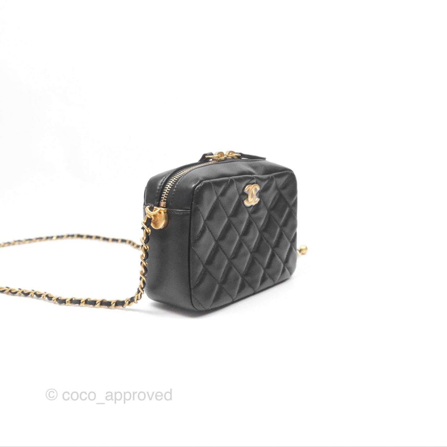 Chanel Quilted CC Pearl Crush Camera Case Black Lambskin Gold Hardware