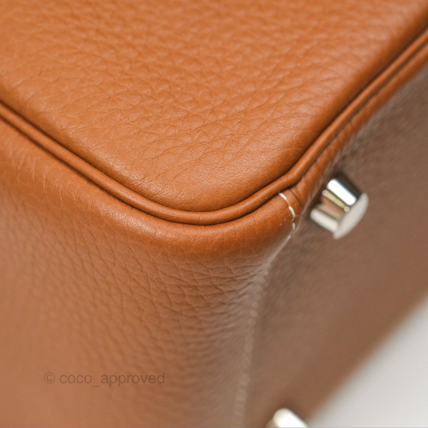 Hermès Lindy 26 Gold Clemence Palladium Hardware