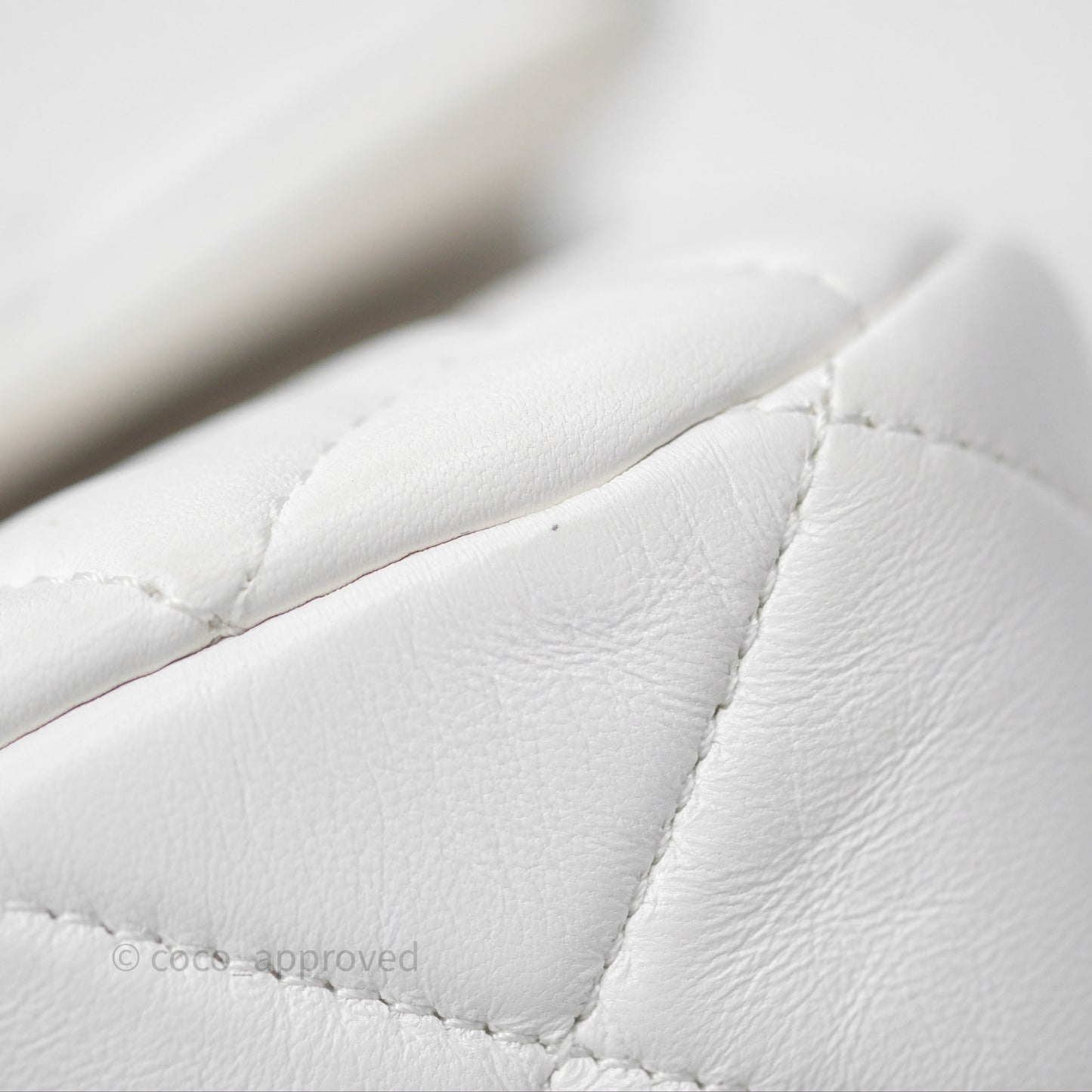 Chanel Small Flap Bag White Lambskin Aged Gold and Lacquered Metal 22S