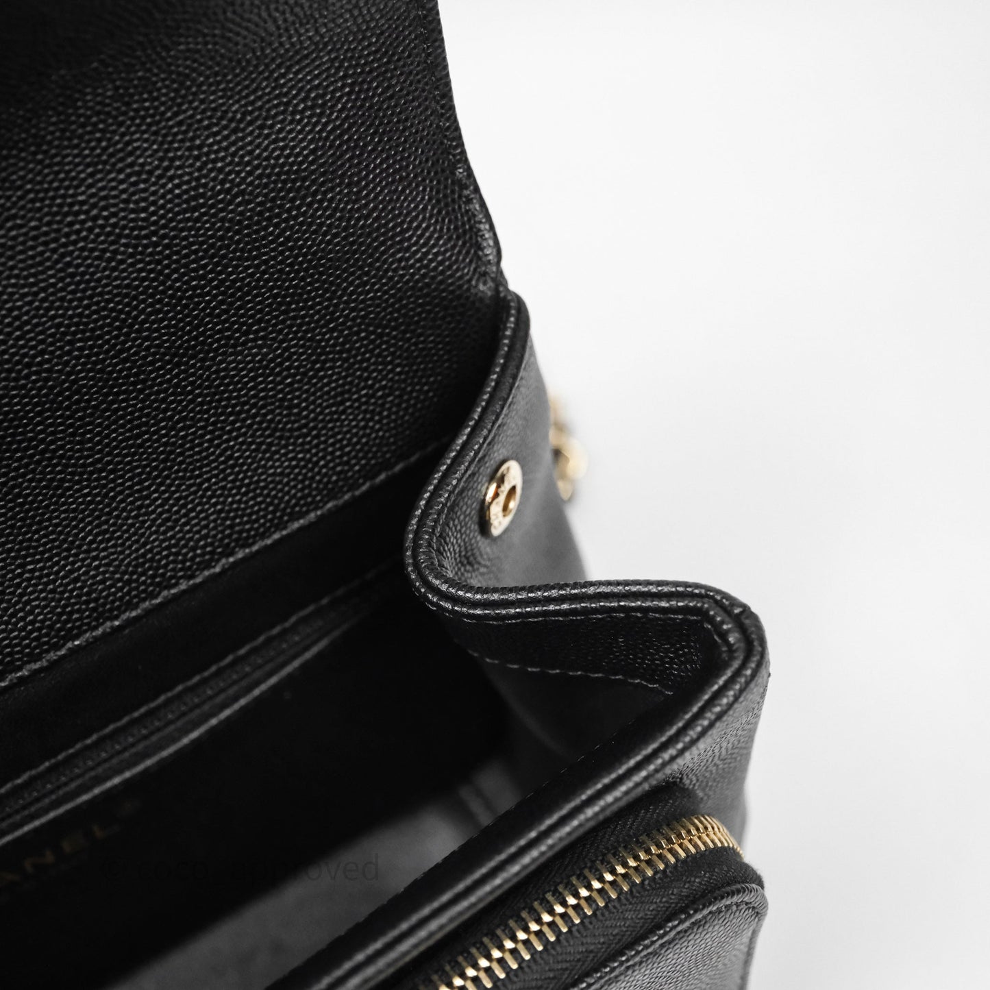 Chanel Quilted Medium Business Affinity Flap Black Caviar Gold Hardware