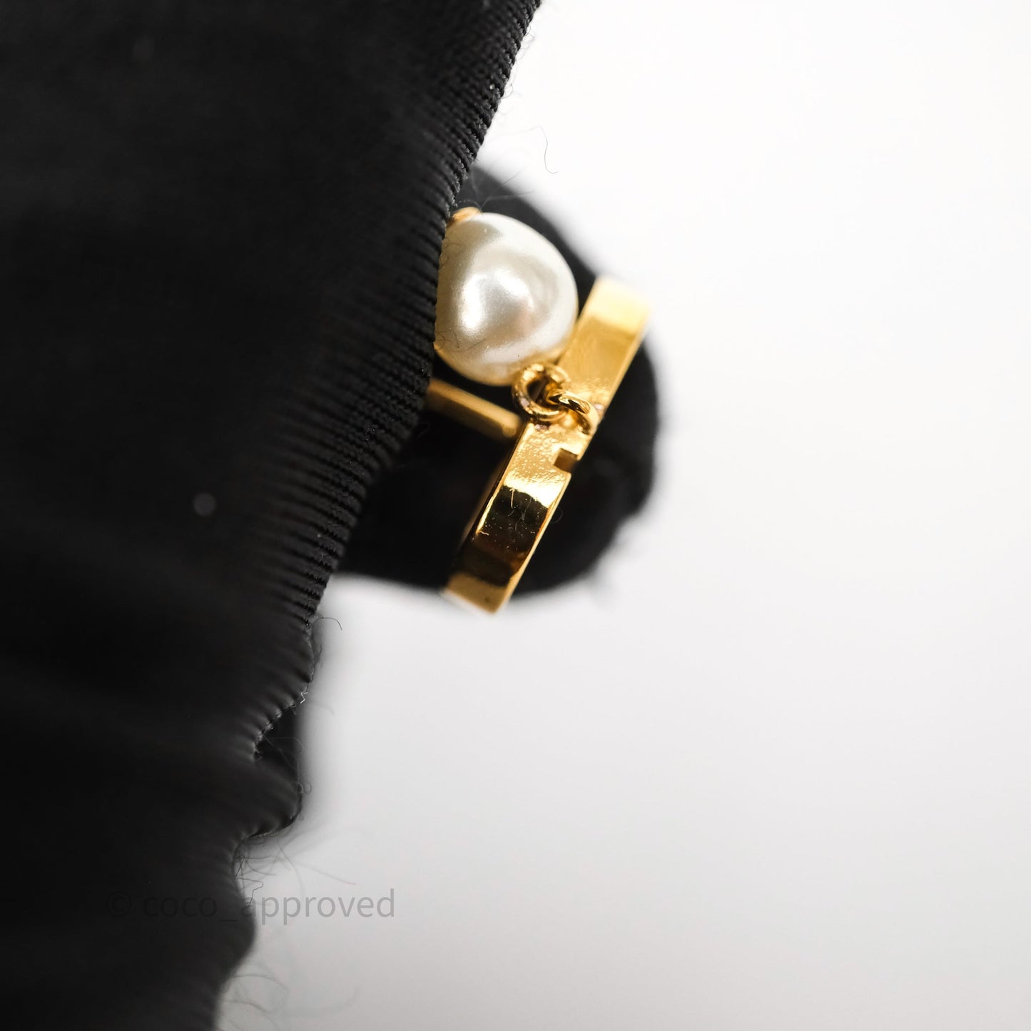 Christian Dior Petit CD Pearl Earrings Gold Tone