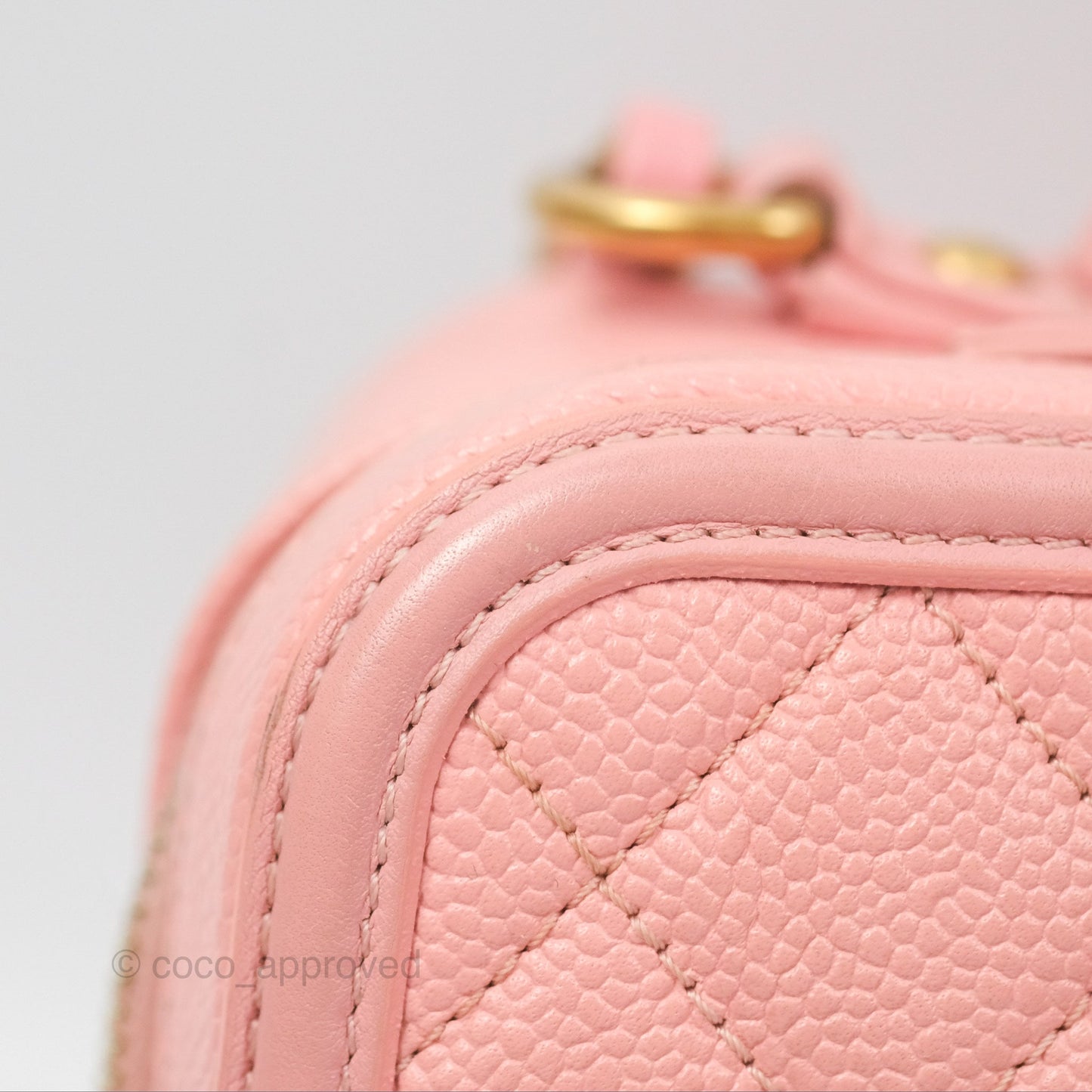 Chanel Quilted Medium CC Filigree Vanity Case Pink Caviar Gold Hardware