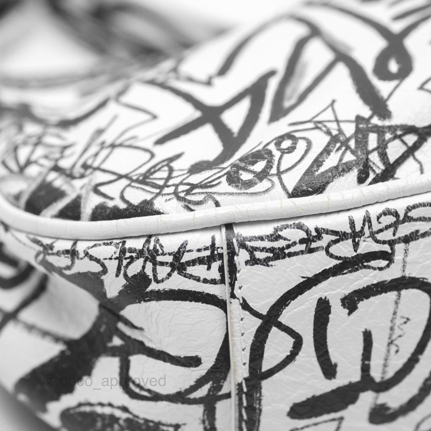 Balenciaga XS Graffiti Le Cagole Shoulder Bag White Black