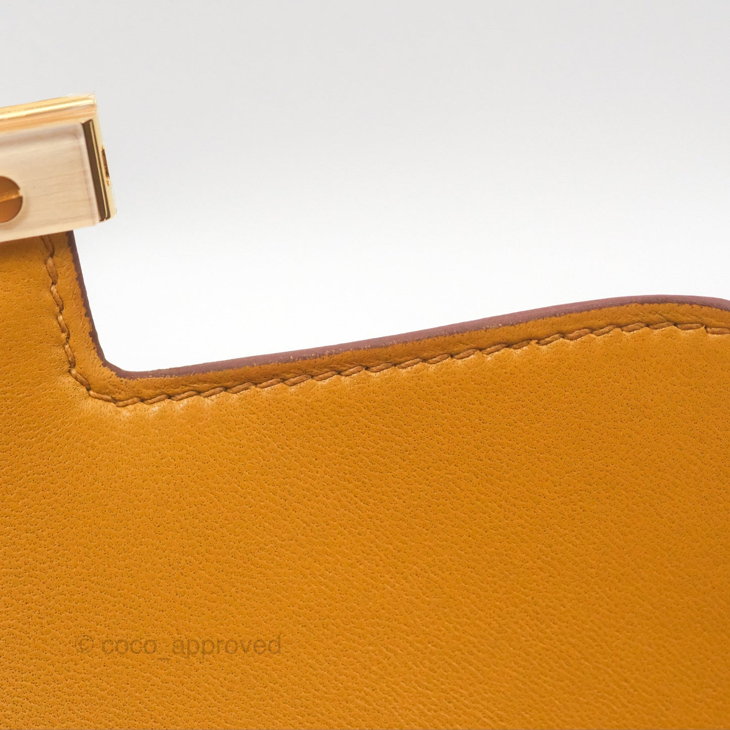 Hermès Constance Mini 18cm Mirror Sesame 2S Epsom Gold Hardware
