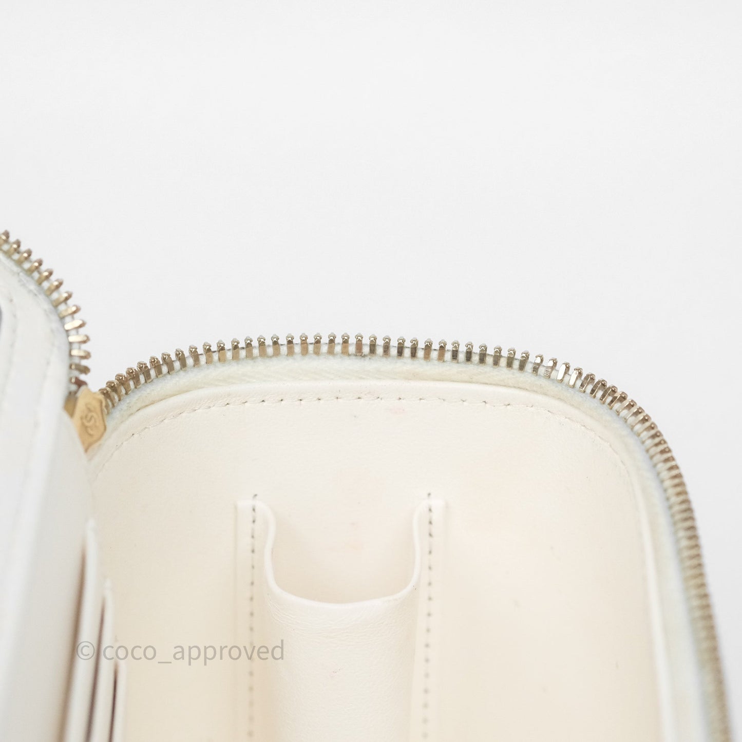 Chanel Logo Crystals Top Handle Vanity Rectangular White Lambskin Gold Hardware