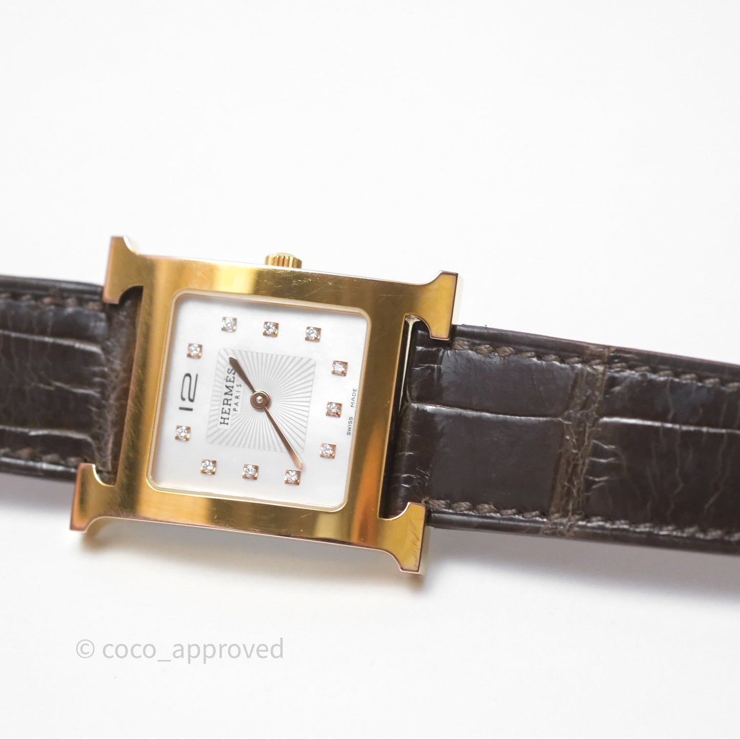 Hermès Heure H MM Watch Barenia Noir Alligator Gold Hardware
