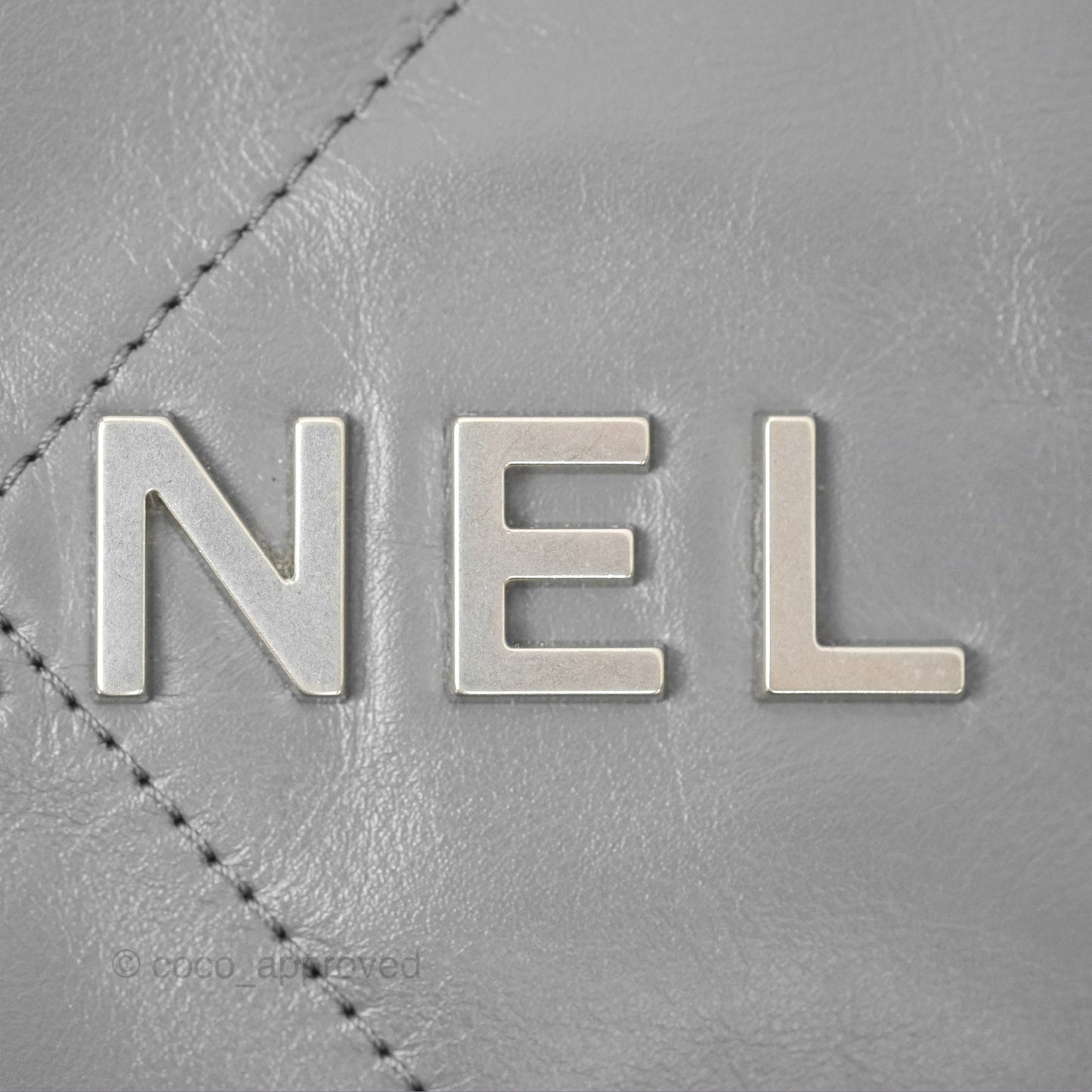 Chanel 22 Medium Grey Shiny Aged Calfskin Matte Silver Hardware