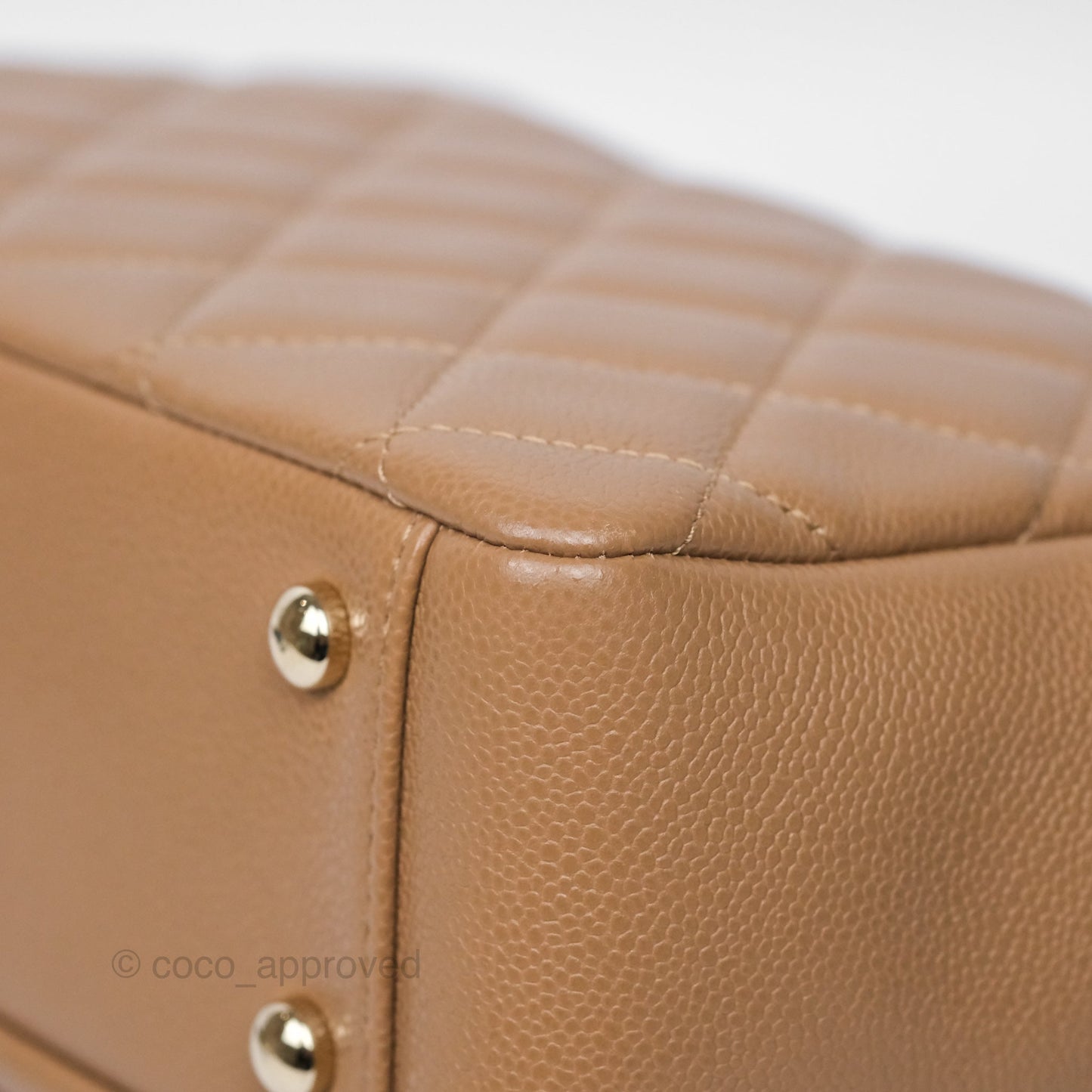 Chanel Quilted Medium Business Affinity Flap Dark Beige Caviar Gold Hardware