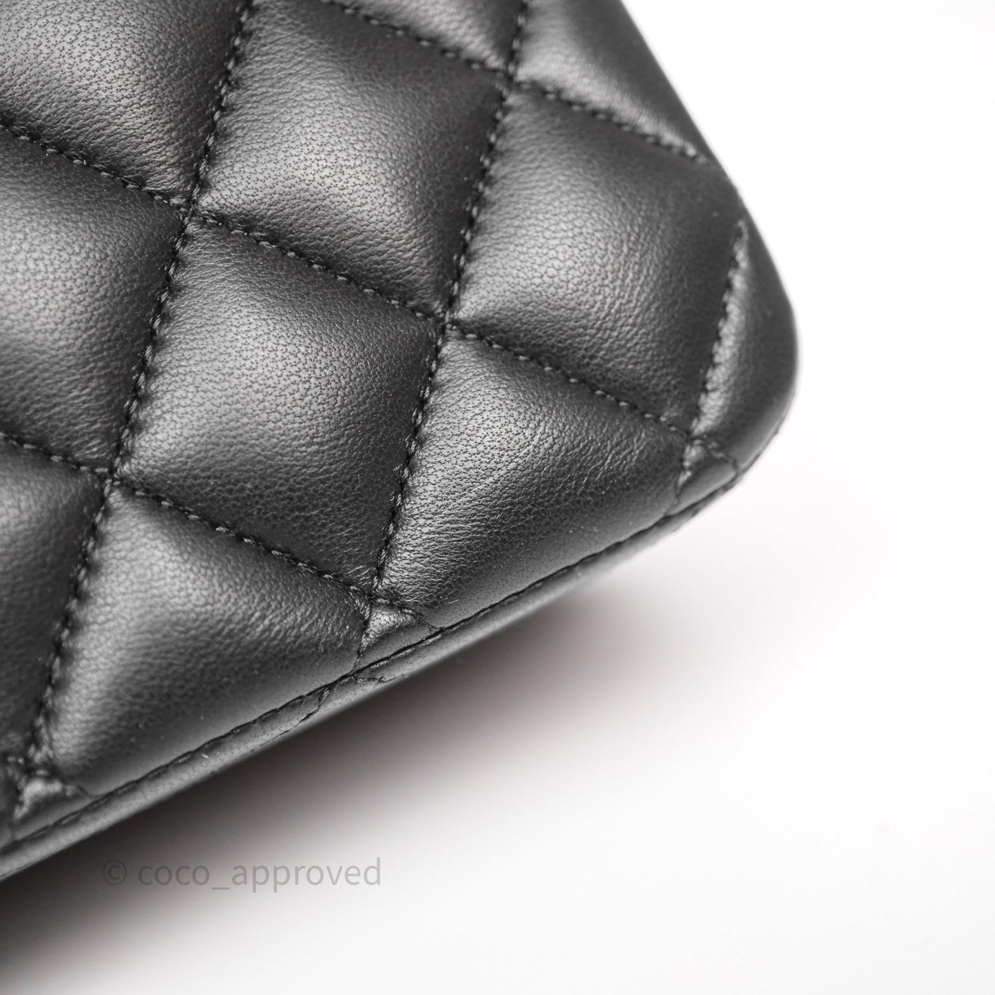 Chanel Classic M/L Medium Flap Quilted Black Lambskin Gold Hardware