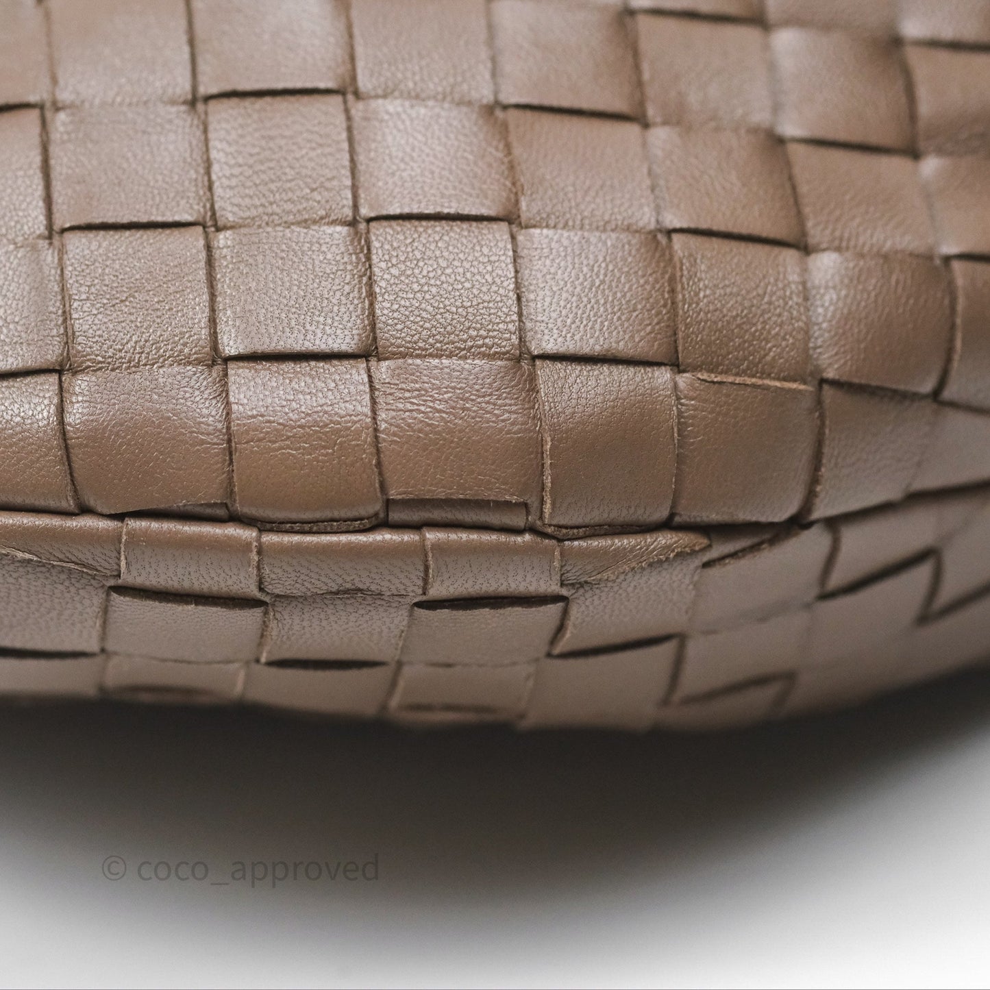 Bottega Veneta Small Jodie Bag Intrecciato Brown Lambskin Gold Hardware