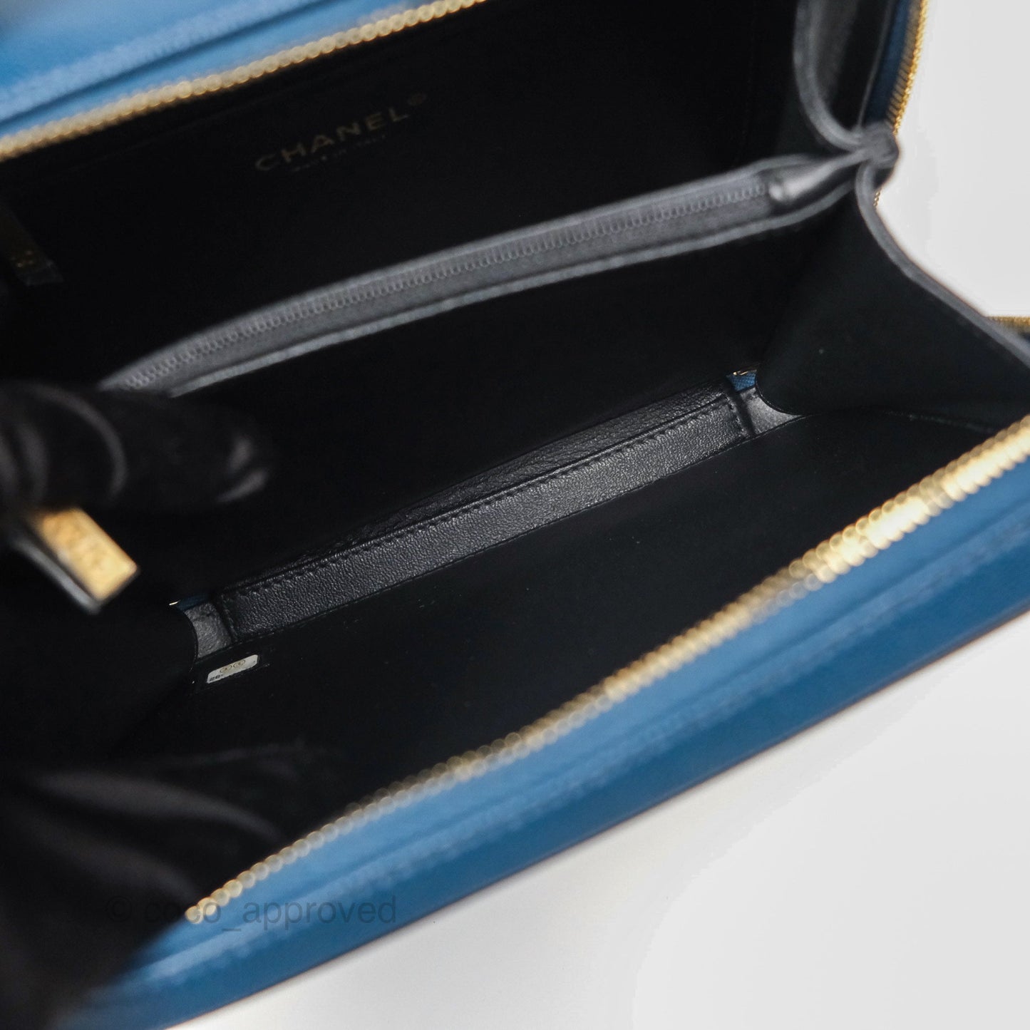 Chanel Quilted Medium CC Filigree Vanity Case Navy Black Caviar Aged Gold Hardware