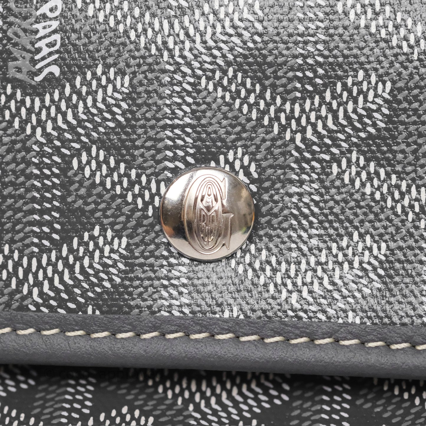 Goyard St Louis Tote PM ⁣⁣⁣⁣⁣⁣⁣⁣⁣⁣⁣⁣⁣⁣⁣⁣⁣⁣⁣⁣Grey