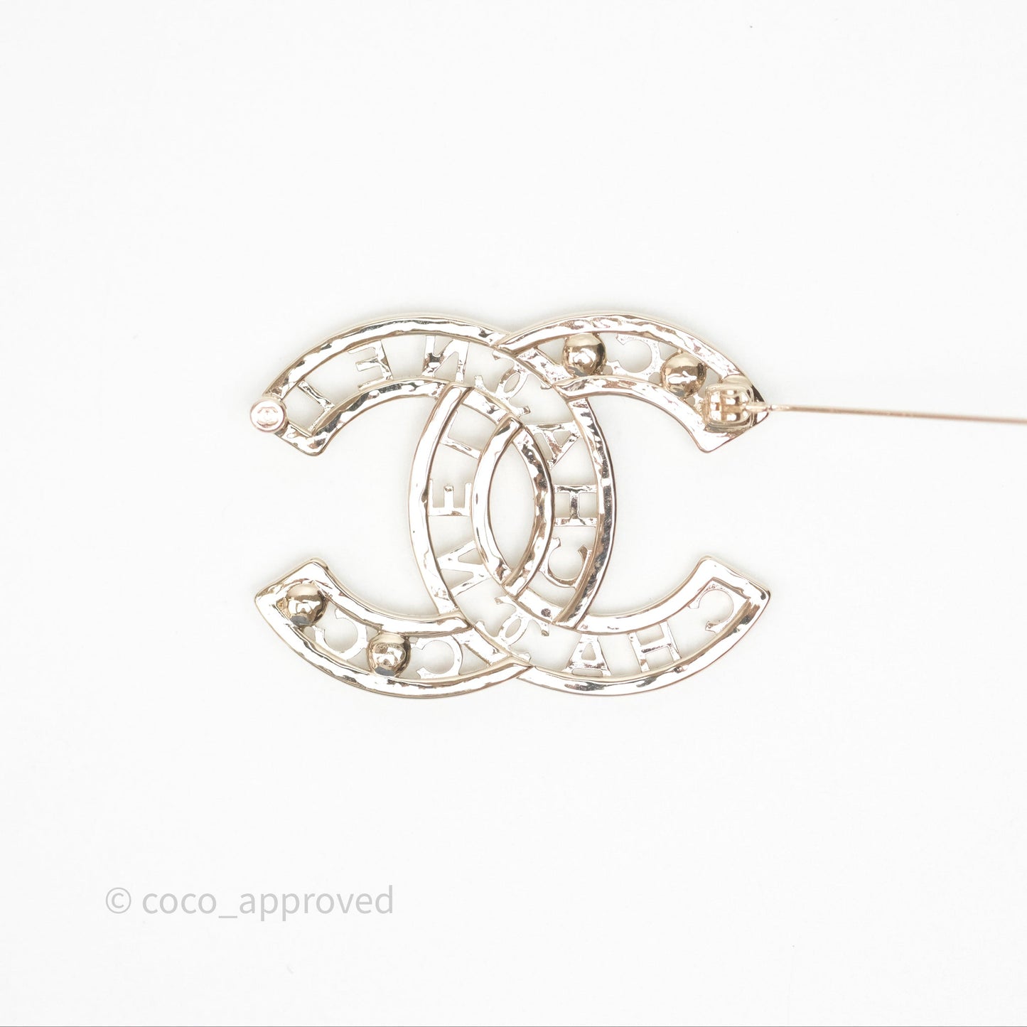 Chanel Coco CC Crystal Pearl Brooch Gold Tone 24V