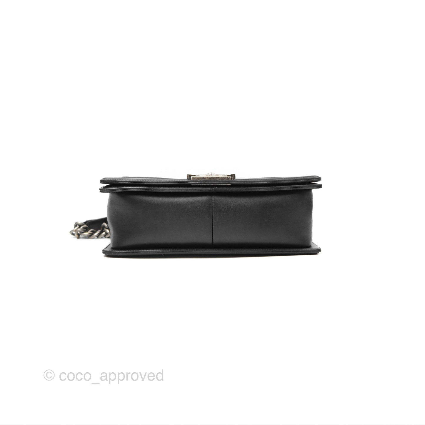 Chanel Quilted Medium Boy Black Calfskin Ruthenium Hardware