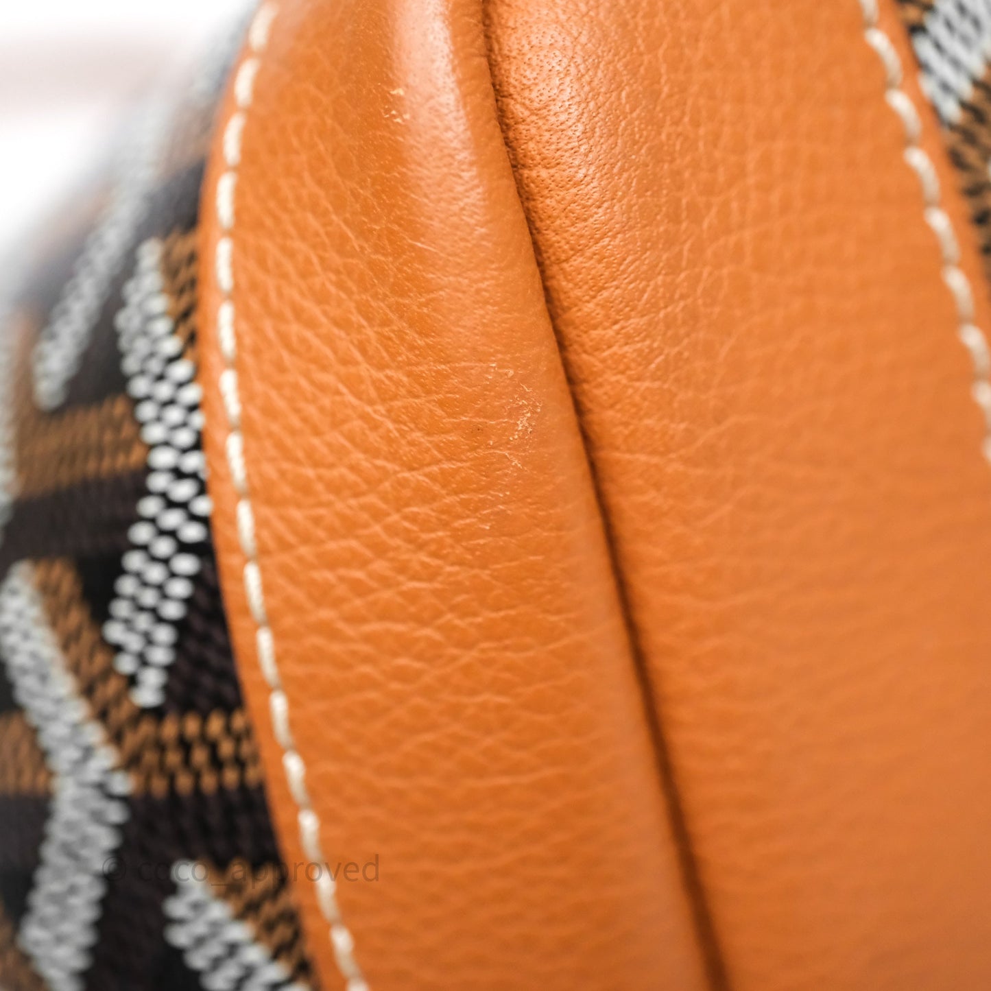 Goyard Artois Tote MM Goyardine Canvas⁣⁣⁣⁣⁣⁣⁣⁣⁣⁣⁣⁣⁣⁣⁣⁣⁣⁣⁣⁣ Tan/Black