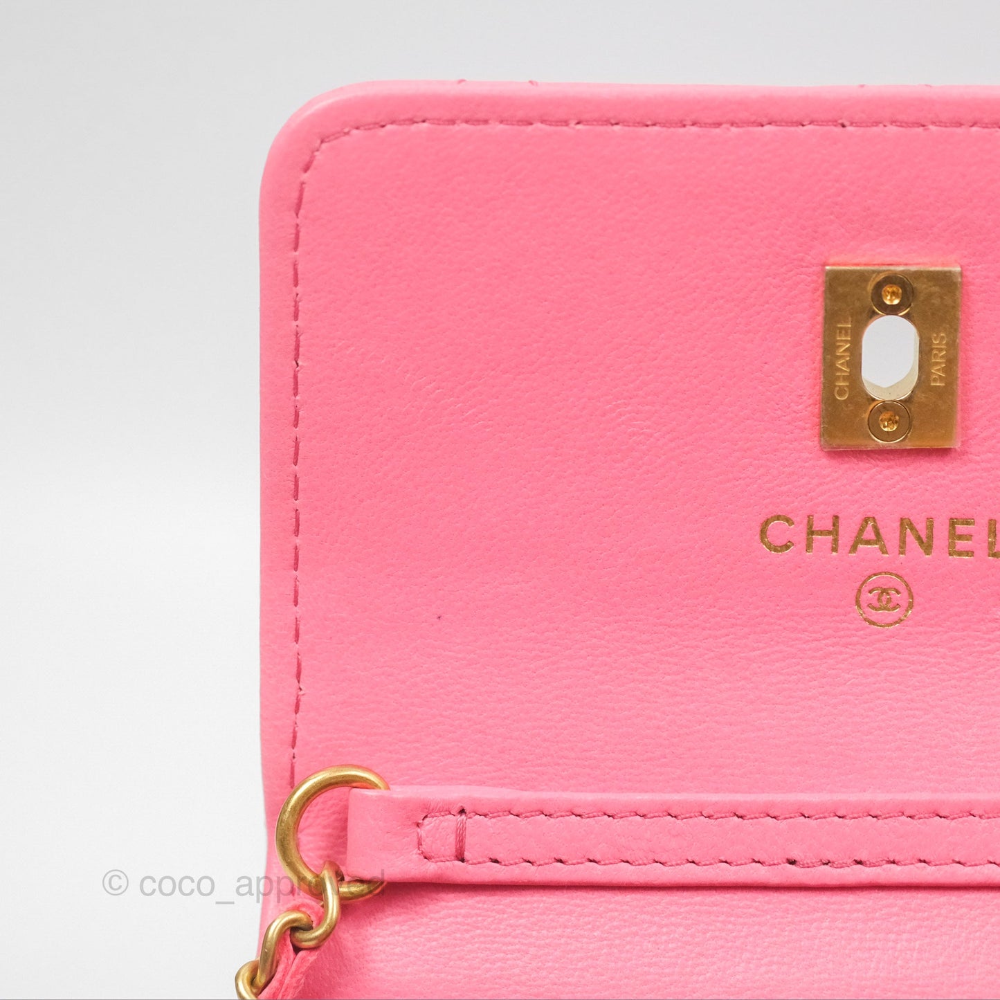 Chanel Pearl Crush Mini Clutch With Chain Pink Lambskin Aged Gold Hardware