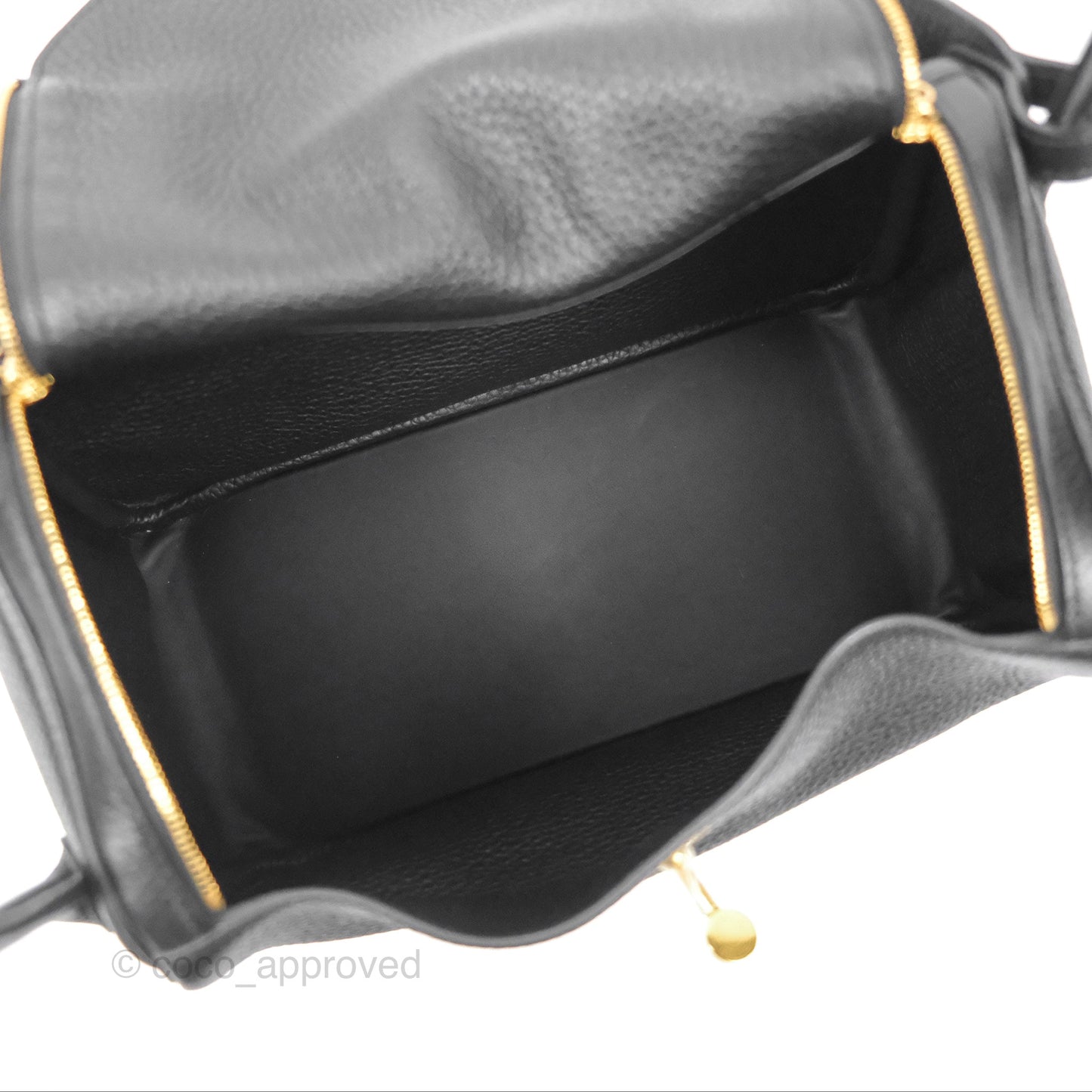 Hermès Lindy 26 Black Noir 89 Clemence Gold Hardware