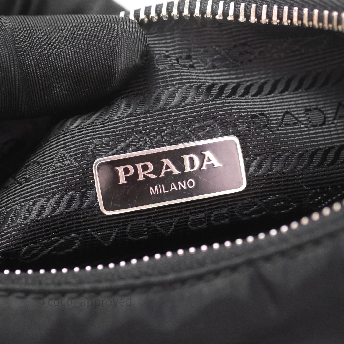 Prada Nylon Re-Edition 2005 Shoulder Bag Black